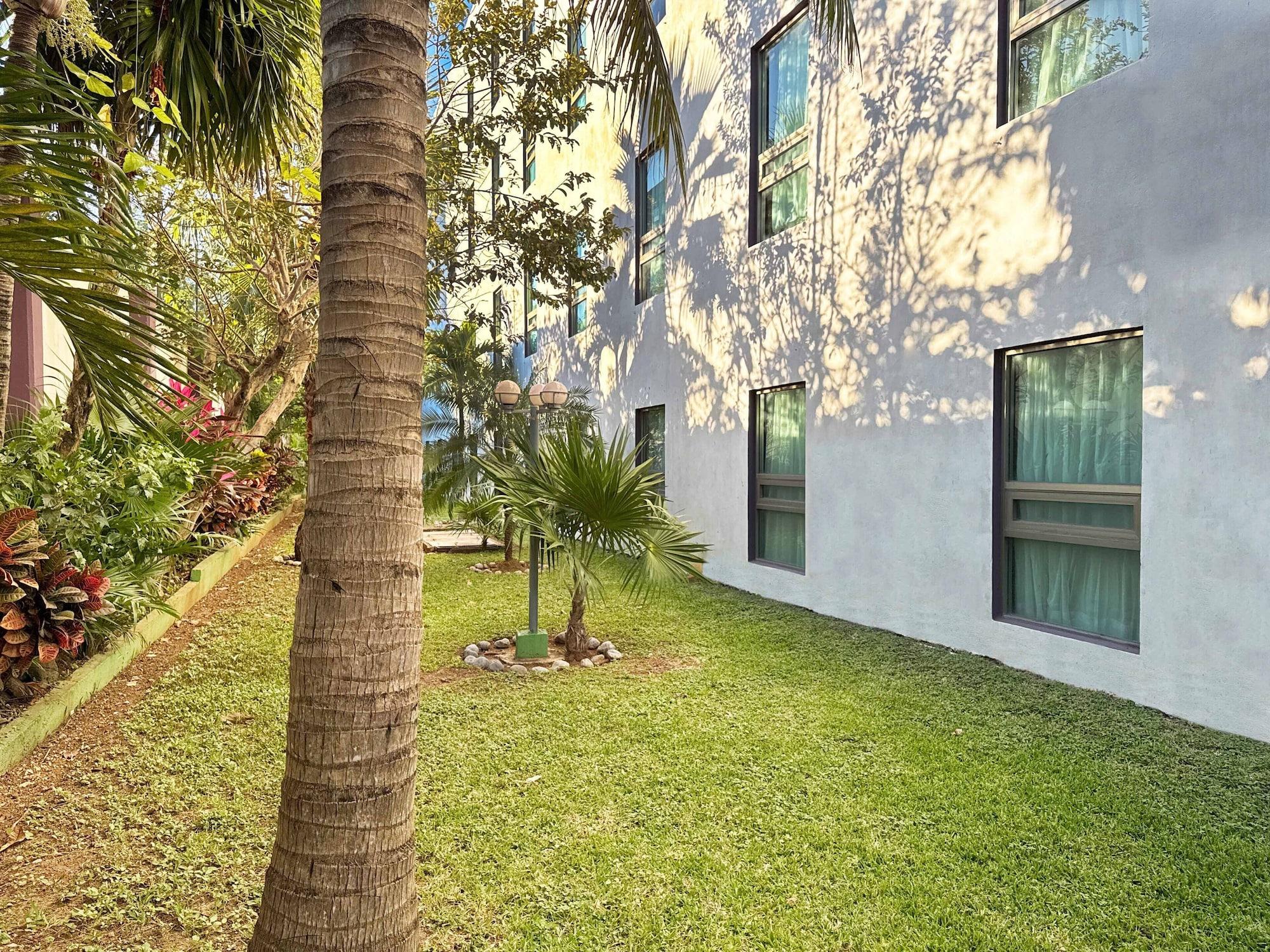 Vista Exterior The Magic Hotel