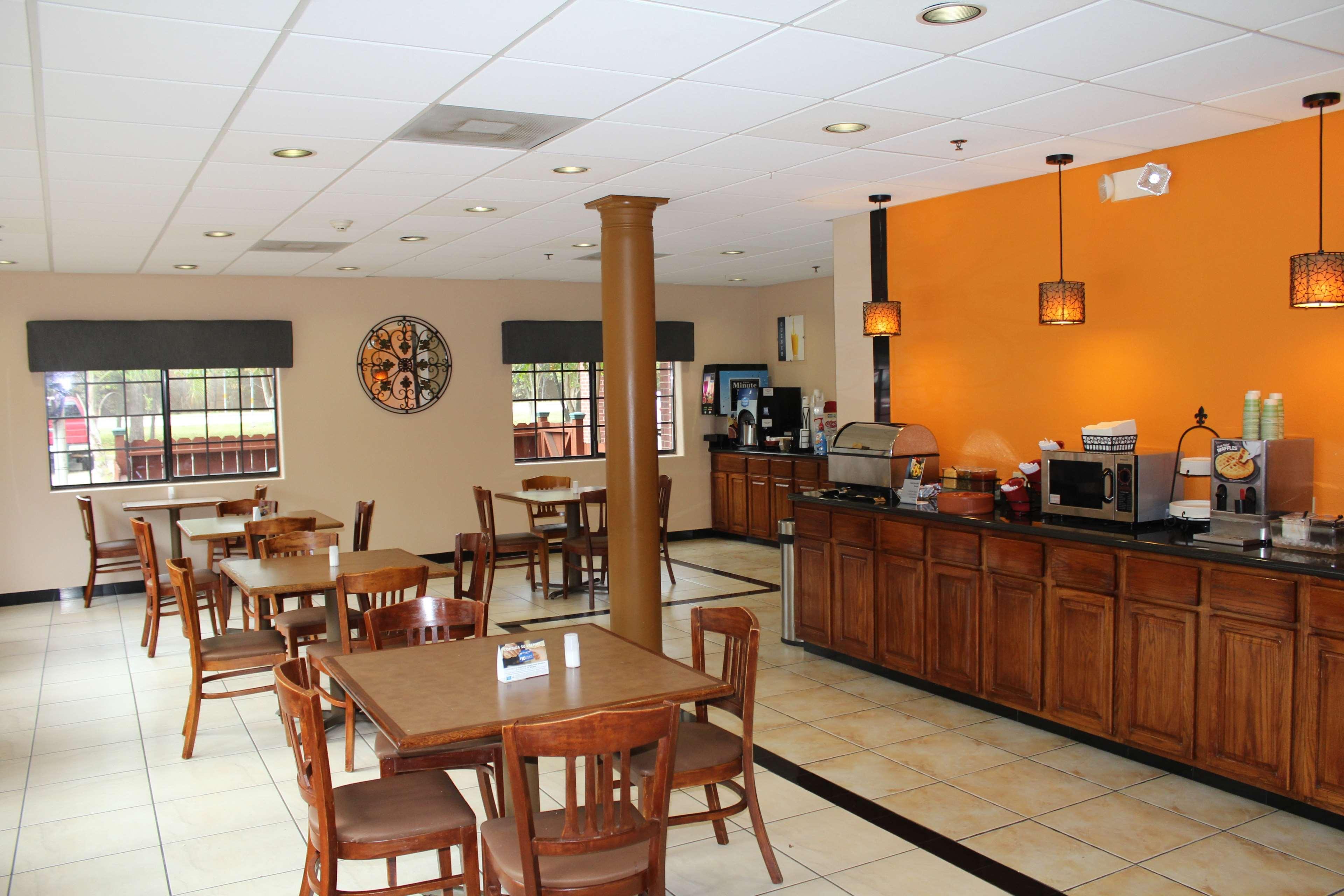 Restaurant Best Western Plus The Woodlands