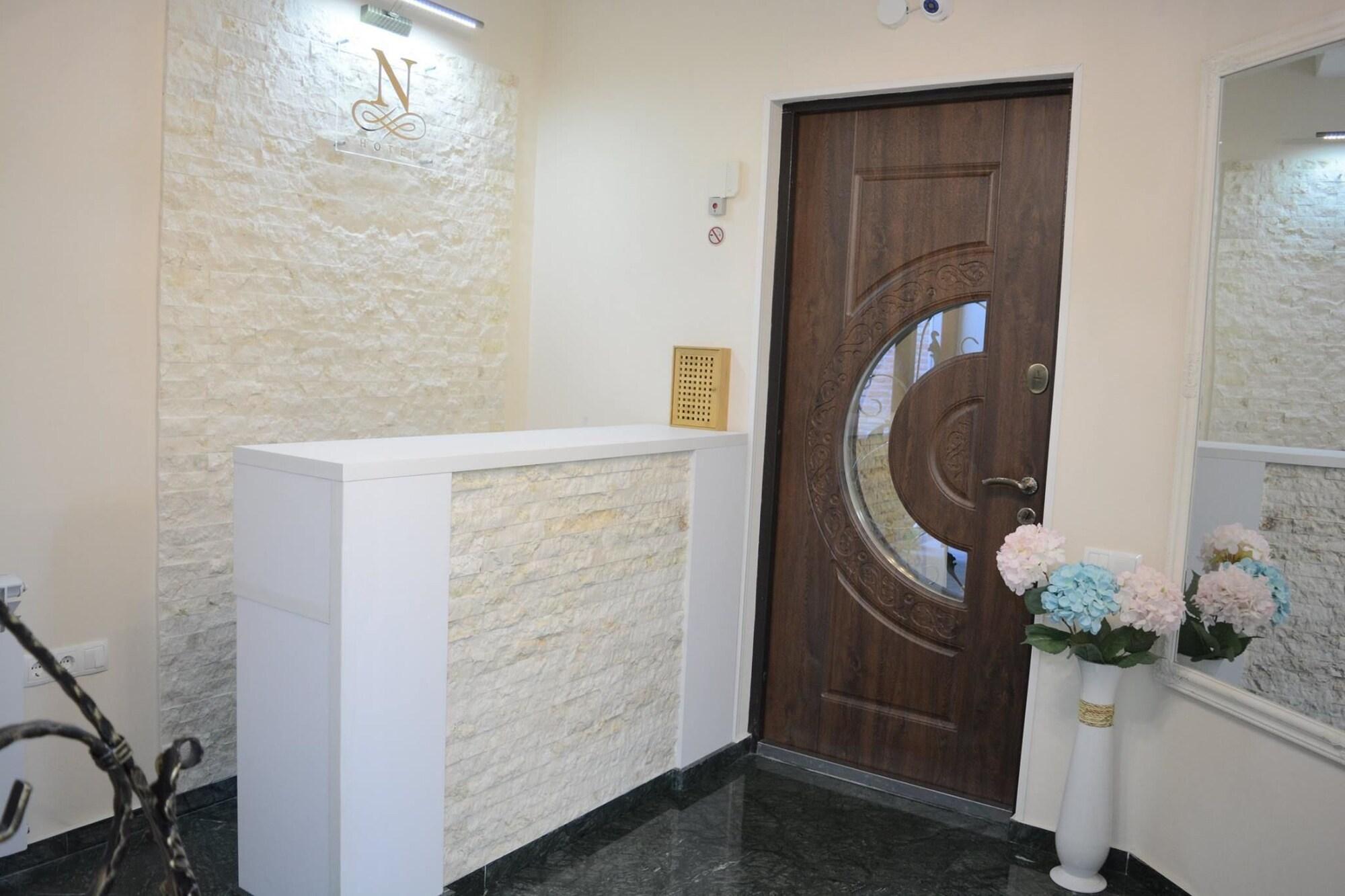 Vista Lobby Nicolas