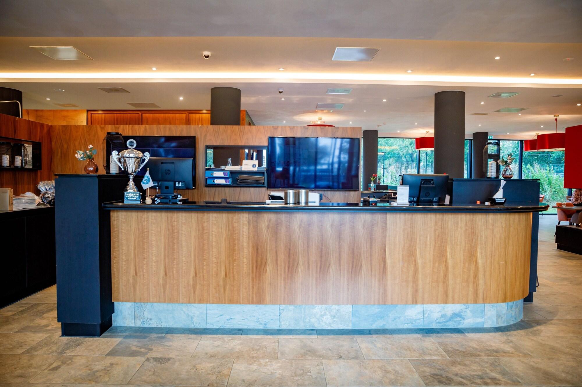 Vista Lobby Bastion Hotel Geleen