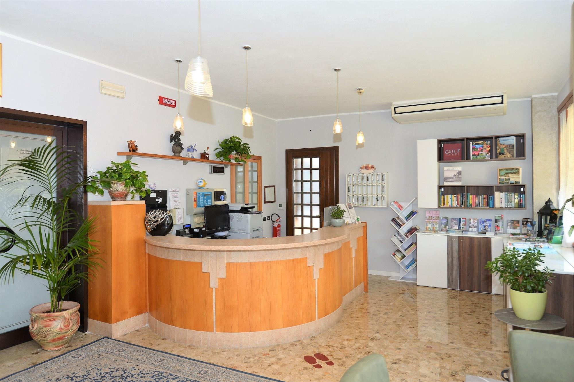 Vista Lobby Albergo Panoramica