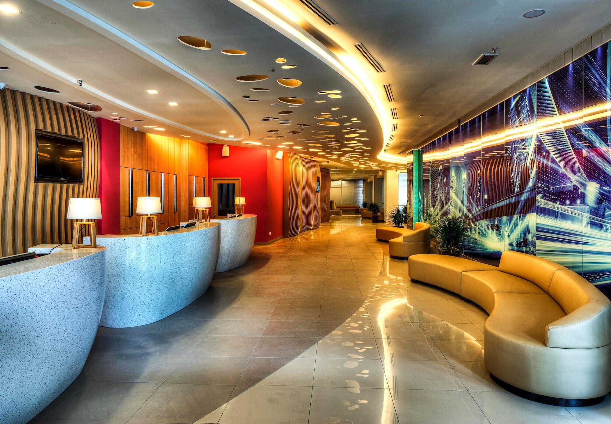 Vista Lobby ibis Styles Kuala Lumpur Fraser Business Park