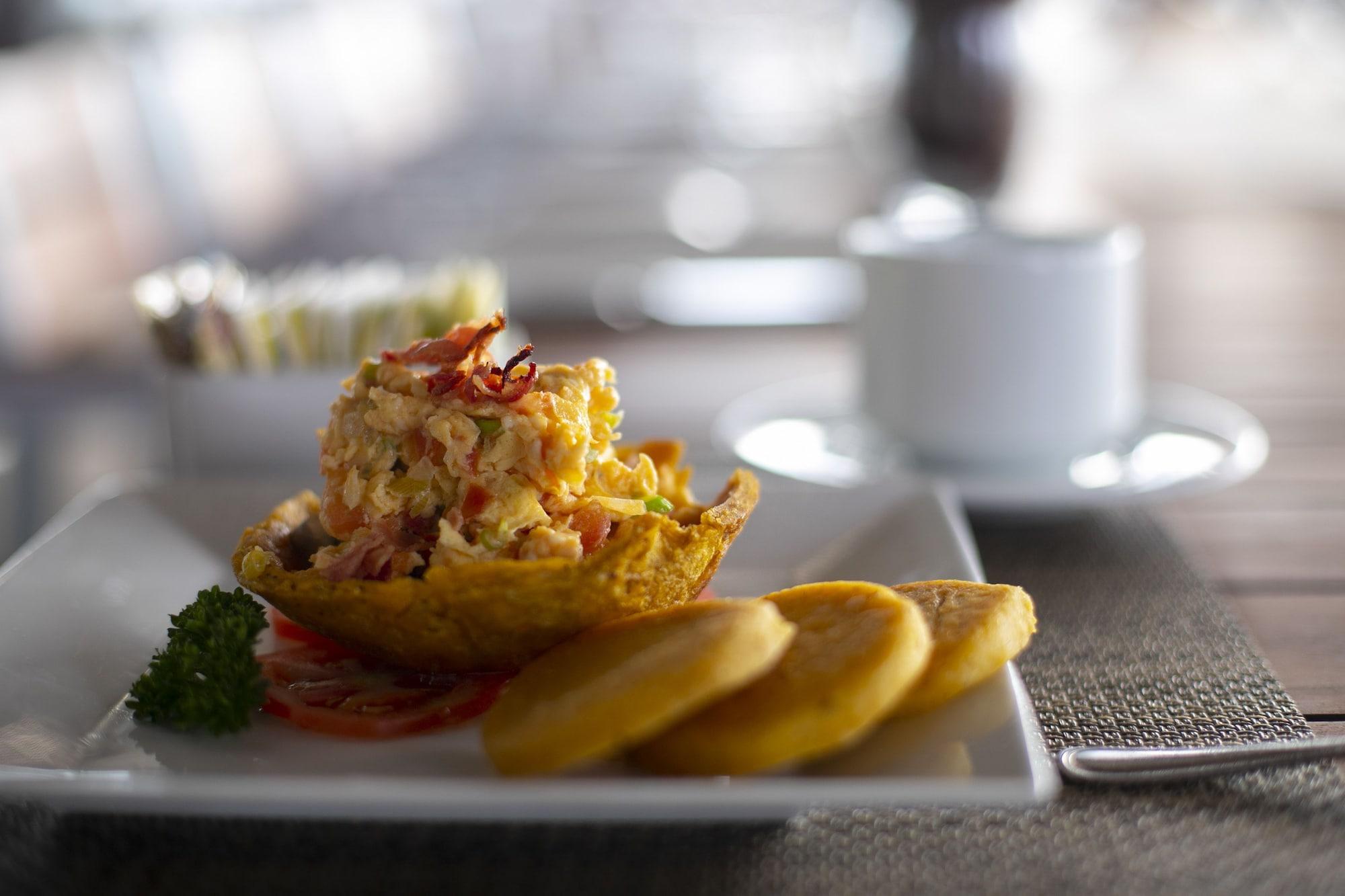 Restaurant Holiday Inn Bucaramanga Cacique by IHG