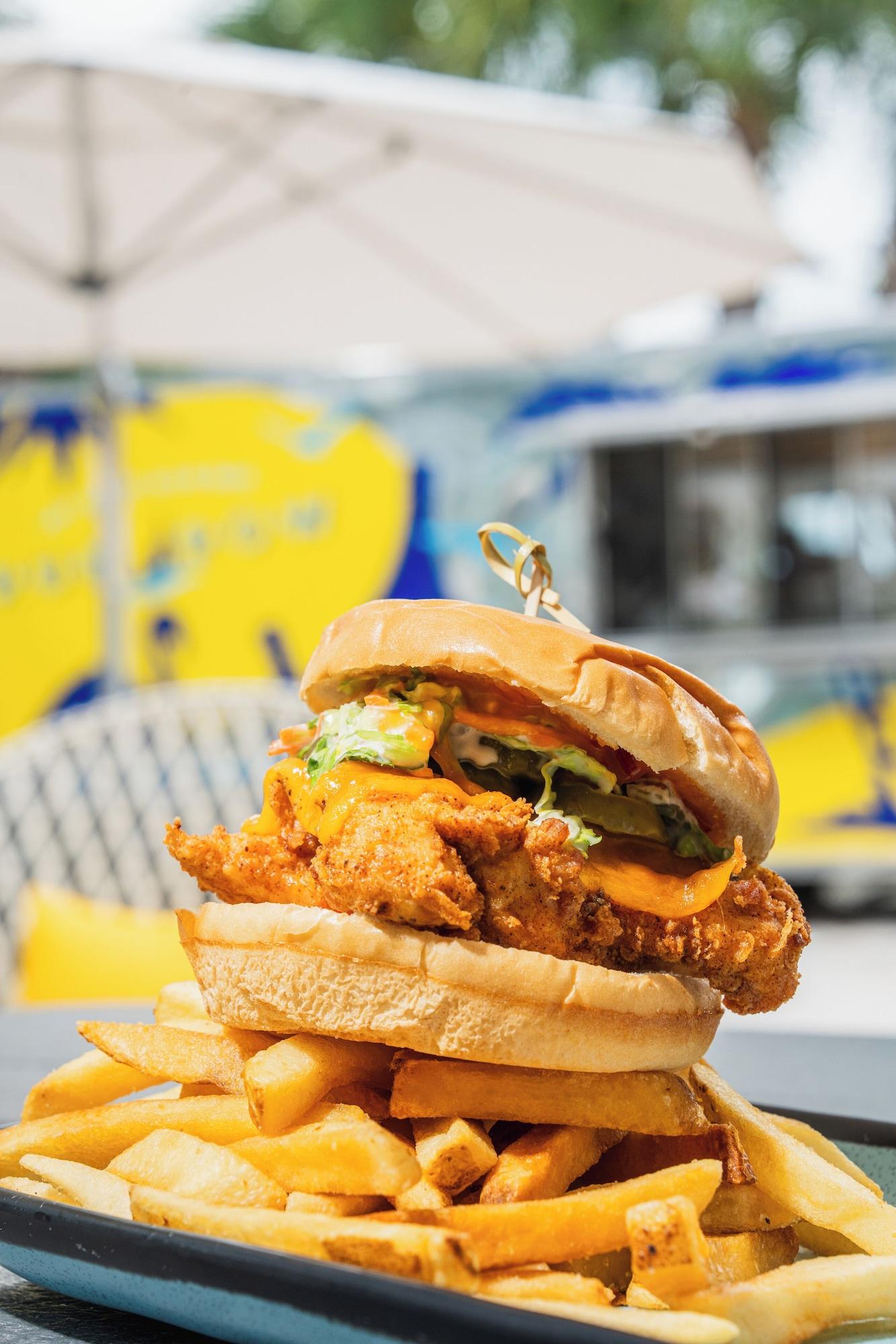 Restaurant Blue Flamingo Resort Key West