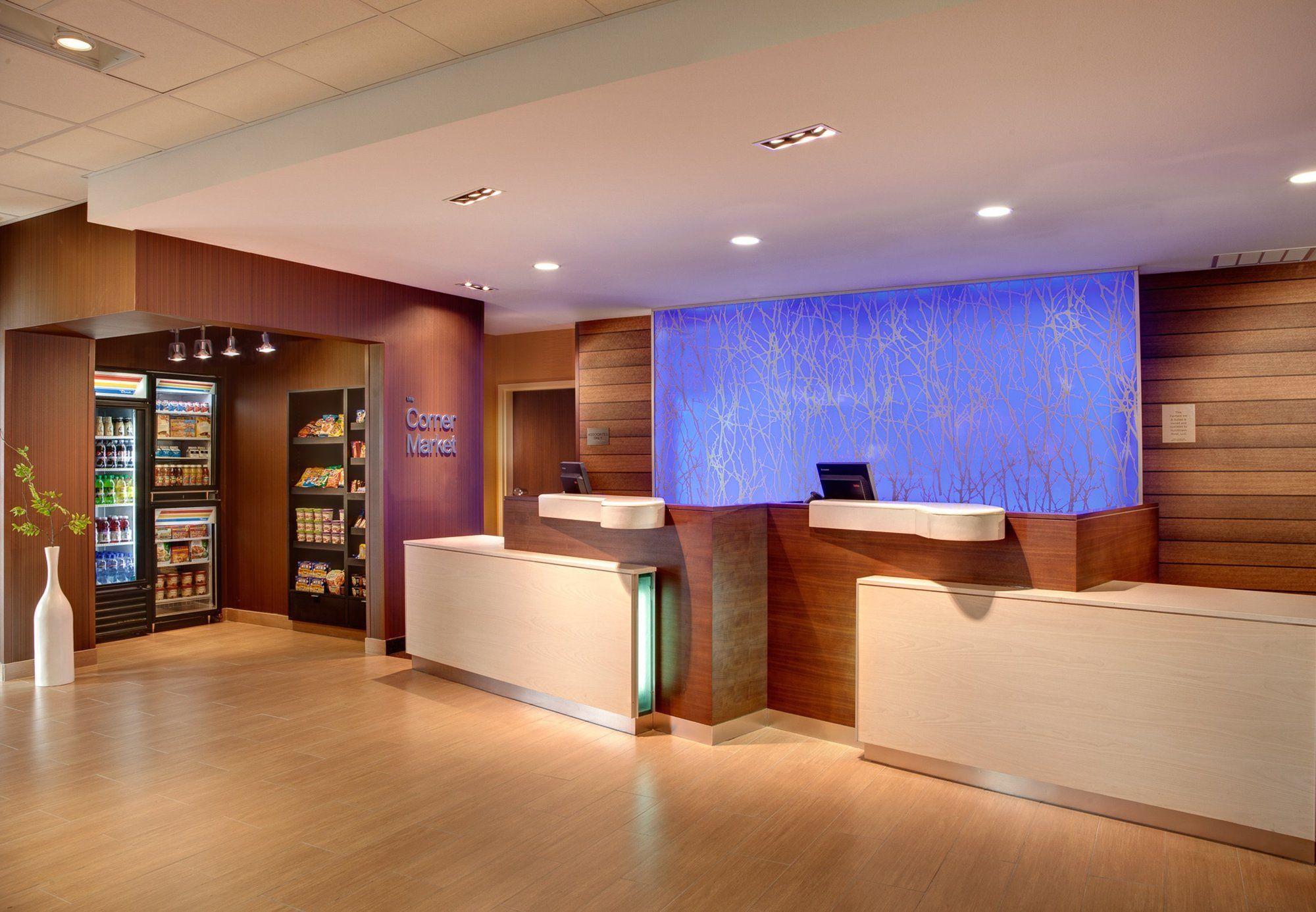 Varios Fairfield Inn & Suites by Marriott Rockingham