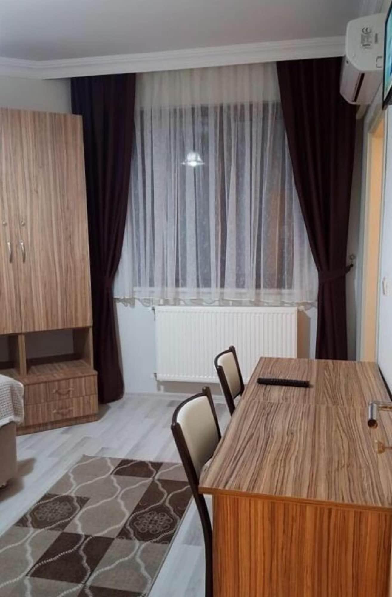 Comodidades del Alojamiento Ahenk Apartment