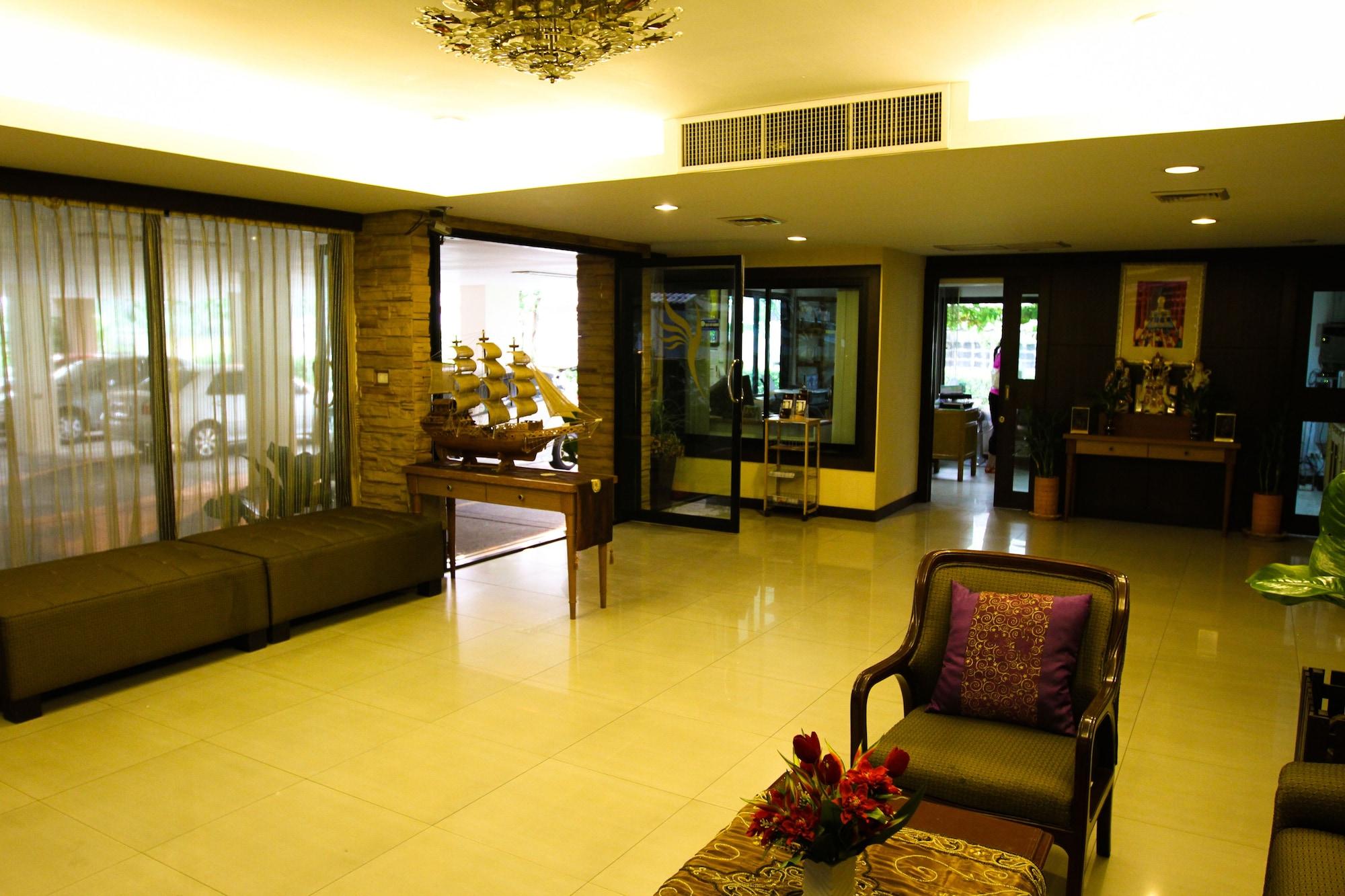 Vista Lobby Unico Srinakarin Residence