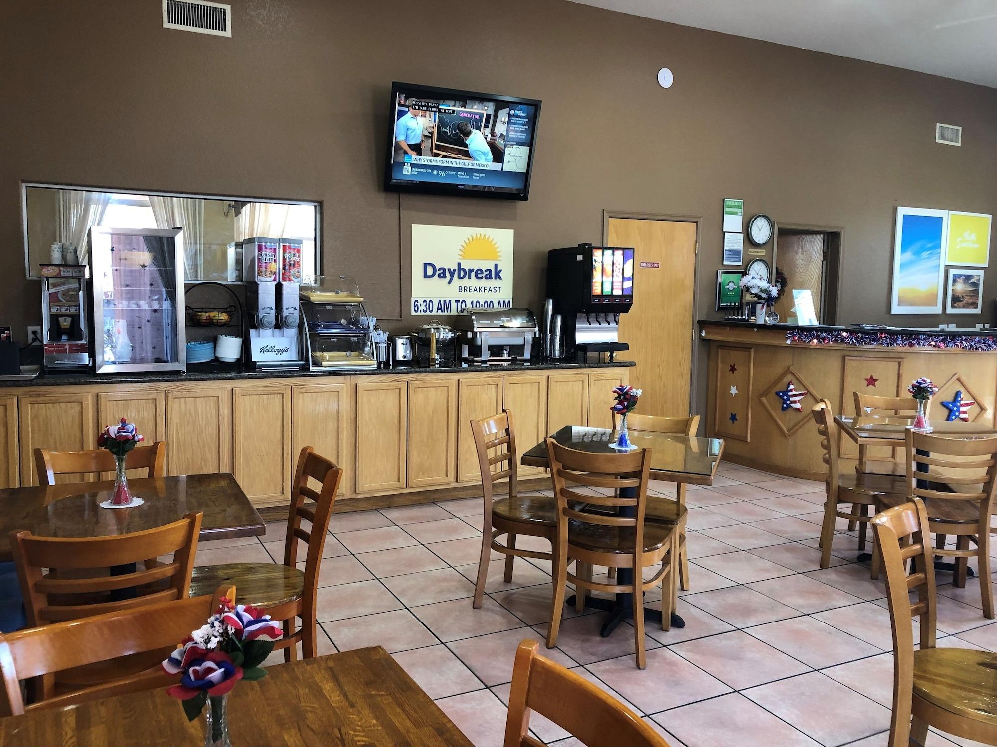 Restaurant Days Inn by Wyndham Bullhead City