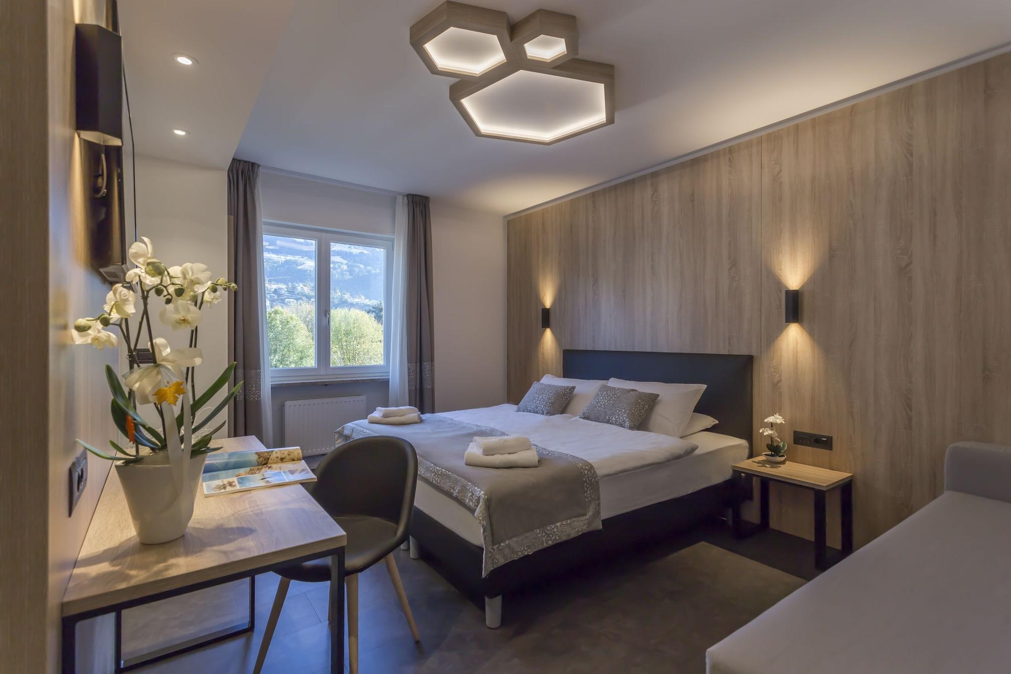 Vista Exterior Tourist Hotel