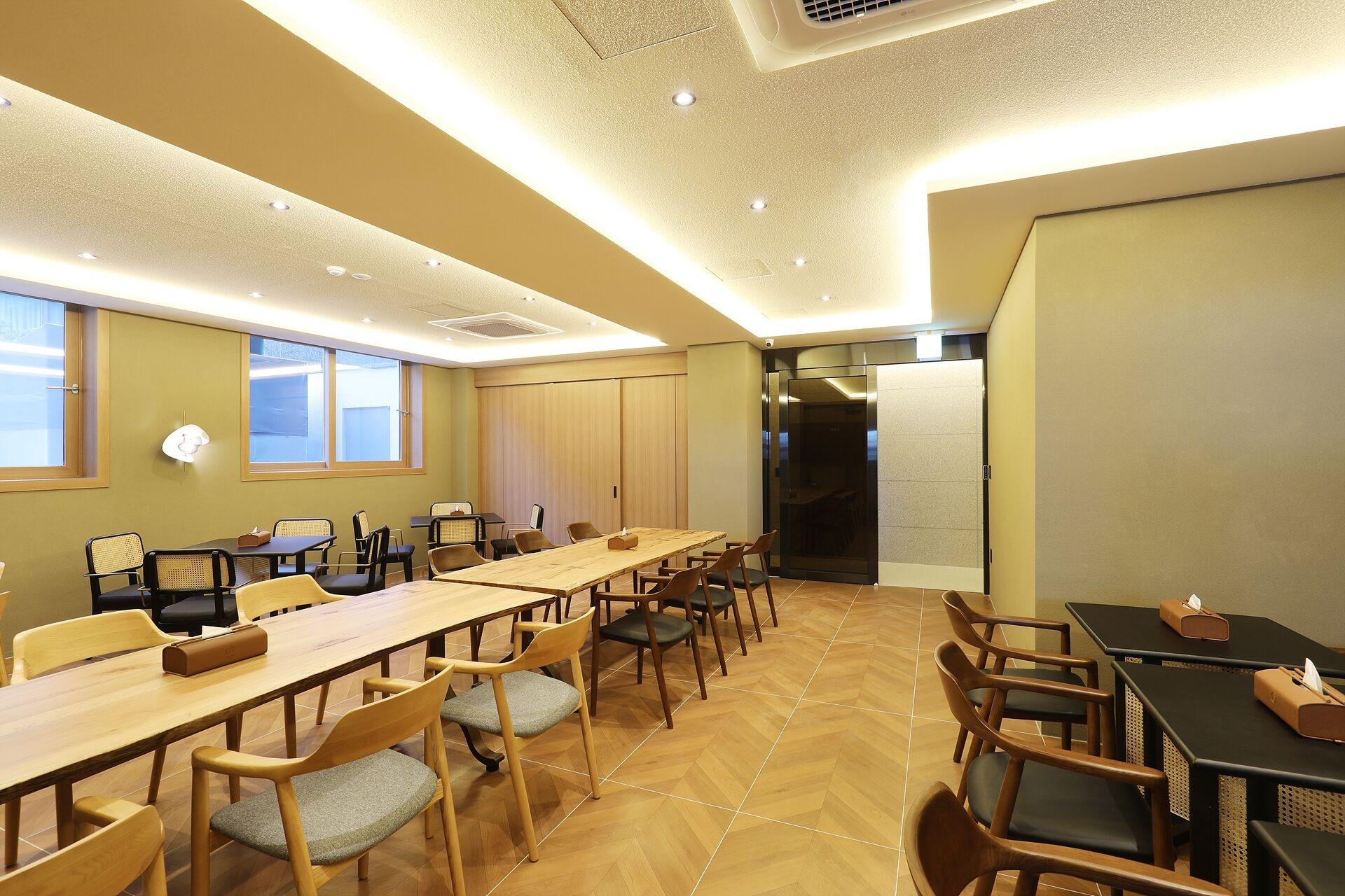 Restaurant Brown-dot Hotel Paju Heyri