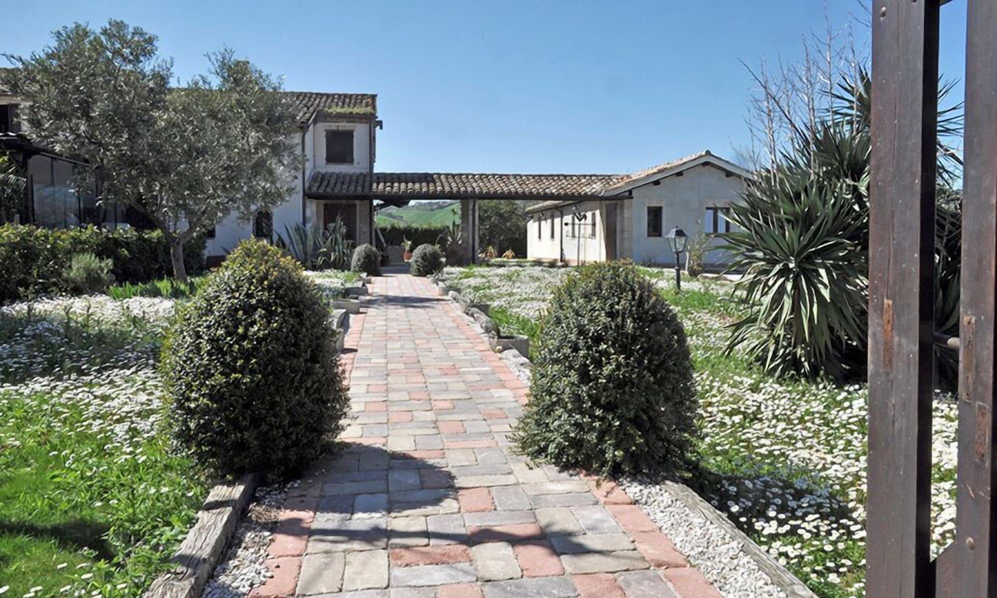 Vista Exterior Residenza Scorcio sul mare