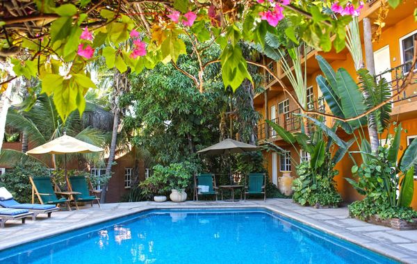 The Bungalows Hotel