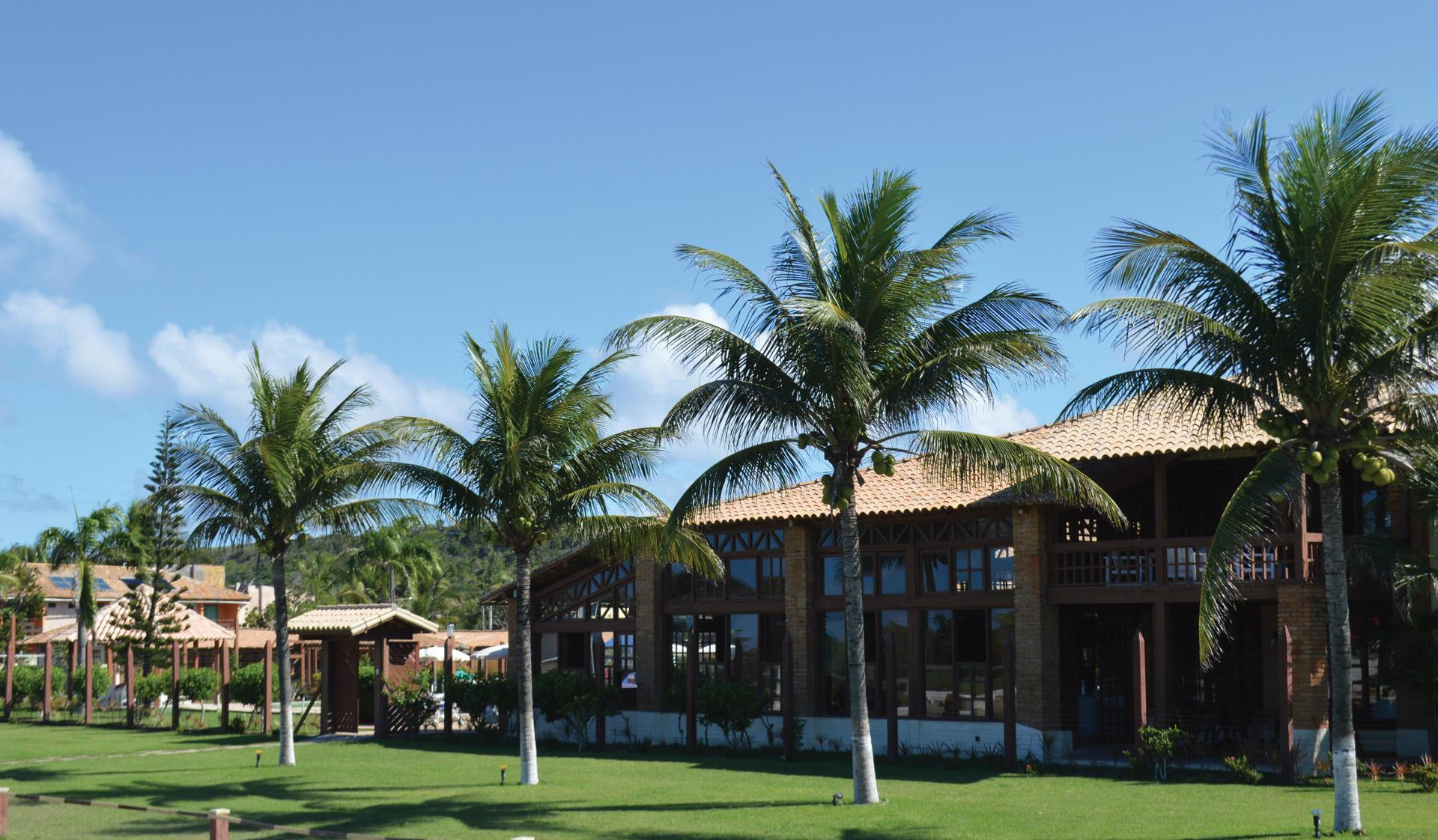 Vista Exterior Sueds Cabralia