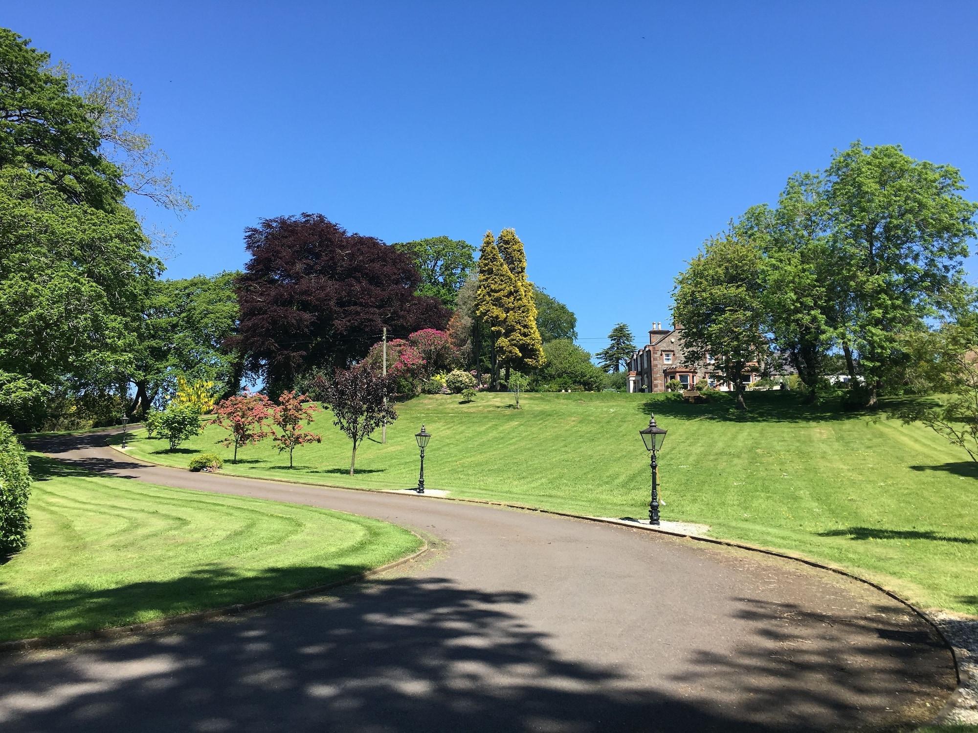 Varios Fludha Guest House