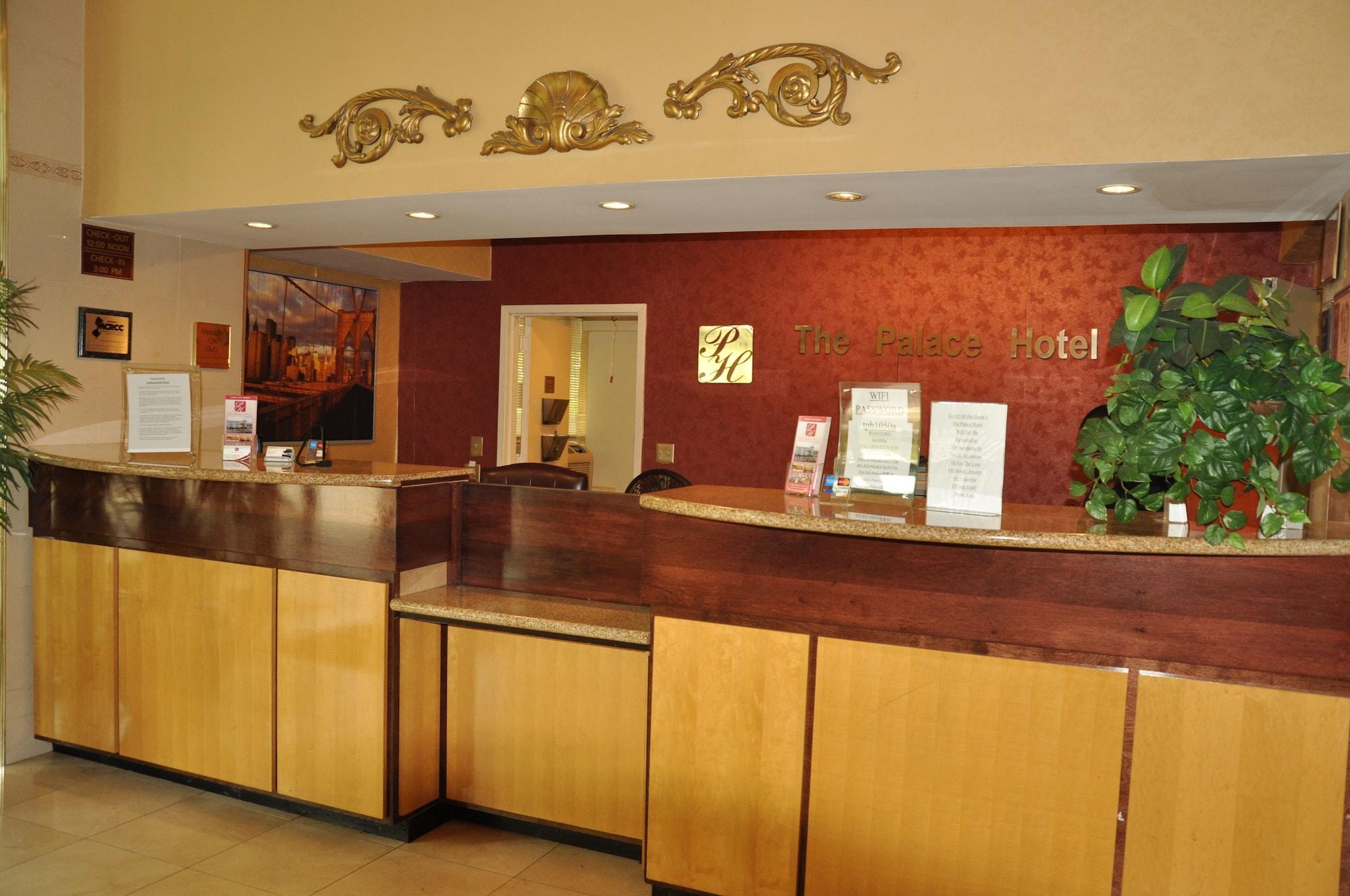 Vista Lobby Raritan Hotel