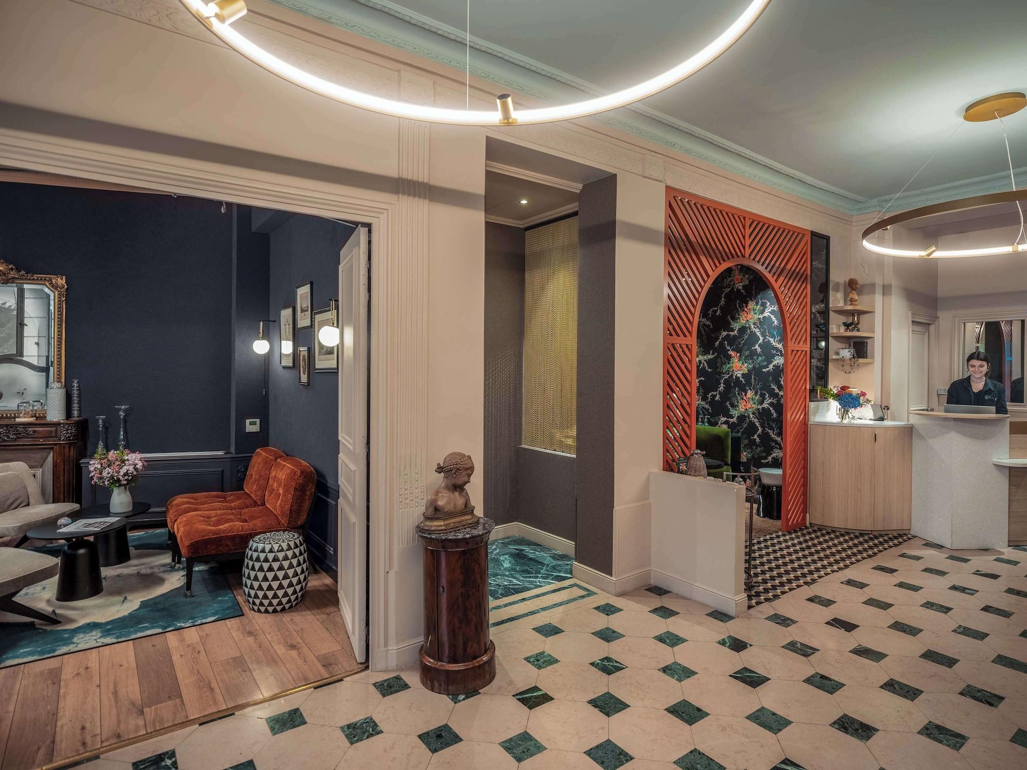 Vista Lobby Hôtel LOUISON