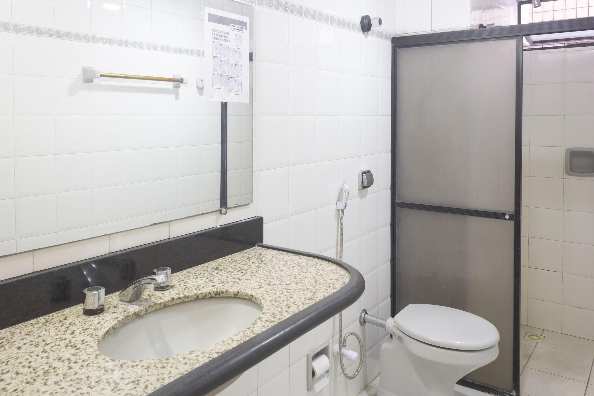 Equipamiento de Habitación OYO Real Palace Hotel, Teresina
