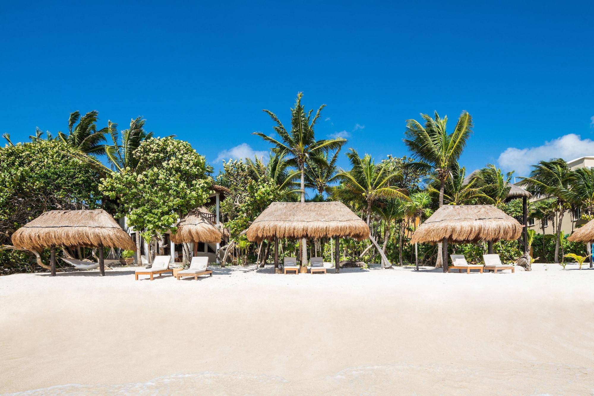 Playa Casa Corazón