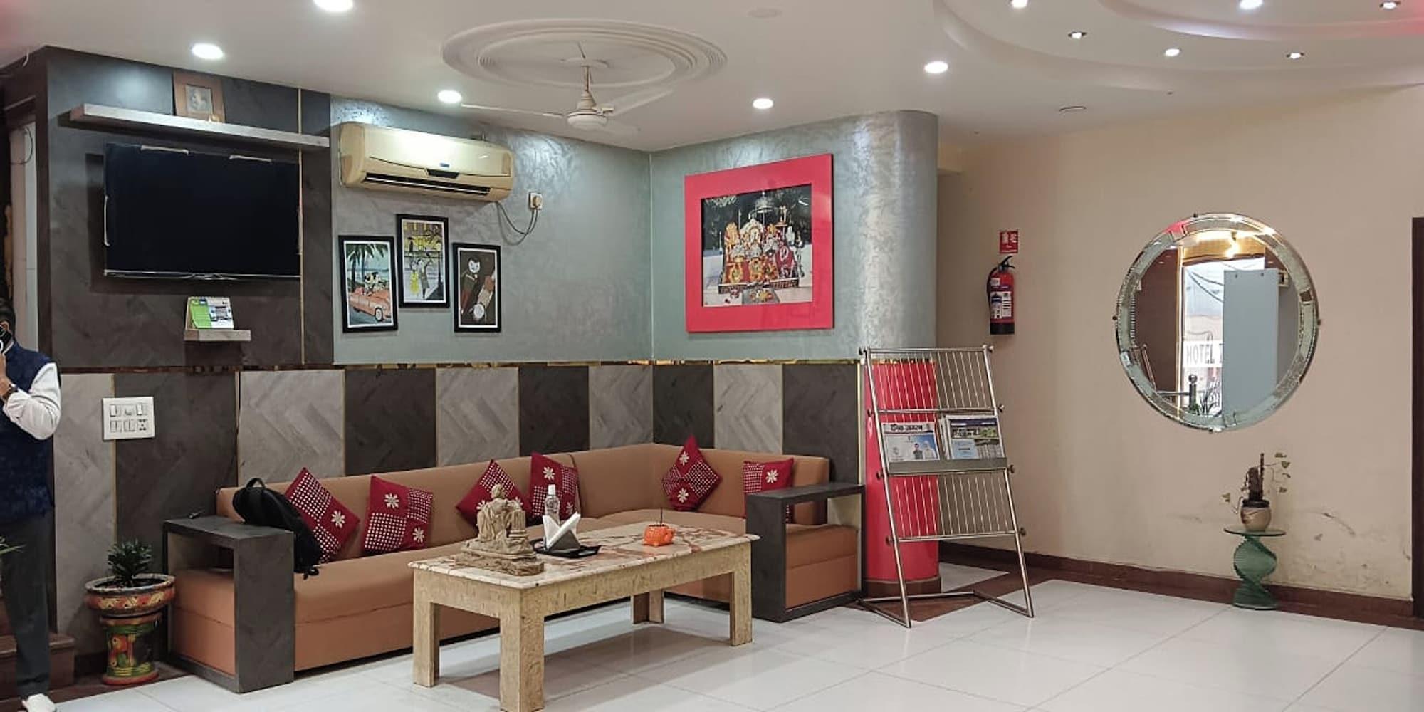 Restaurant Hotel RTS Plaza Near IGI Airport