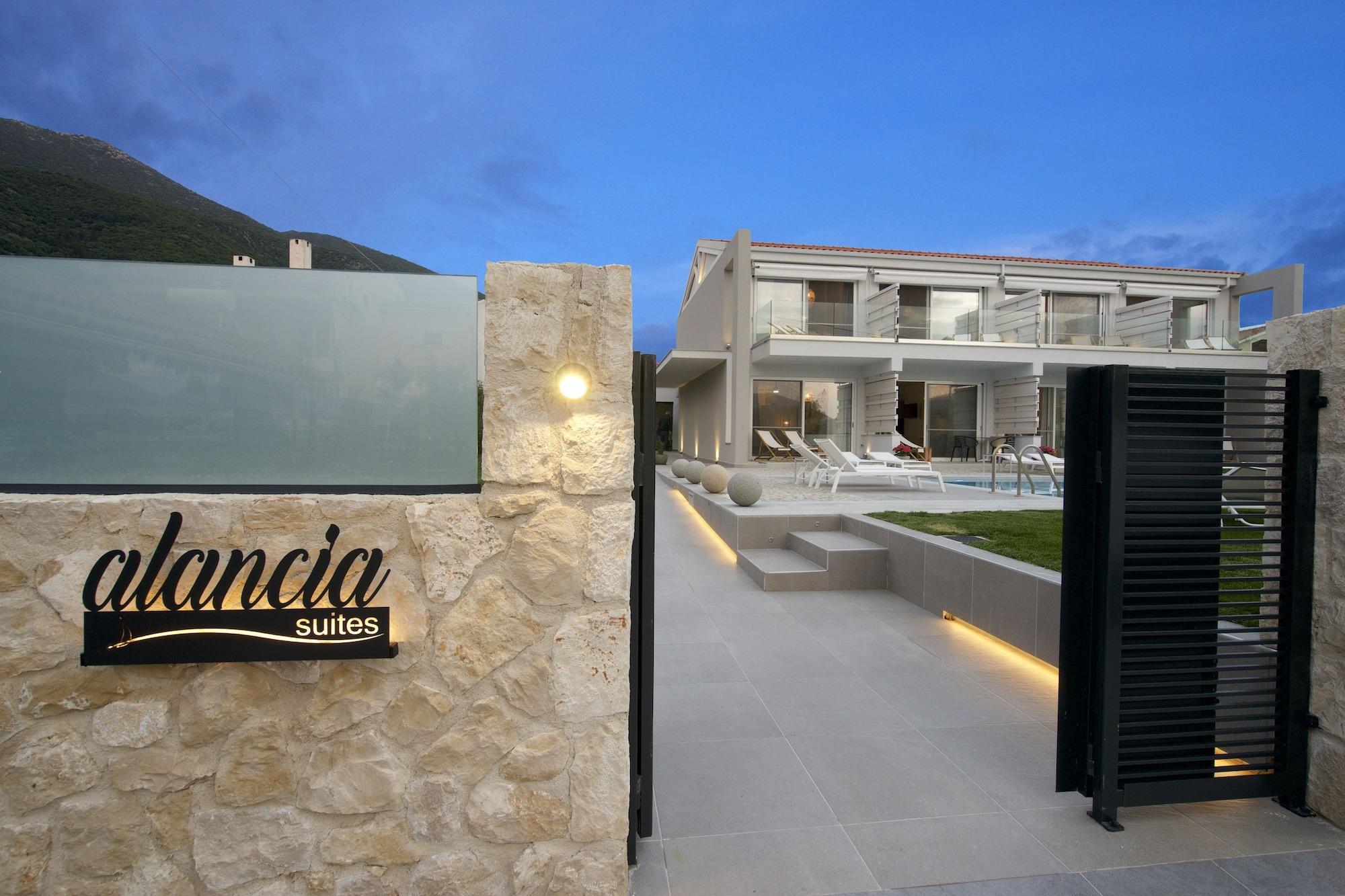 Vista Exterior Alancia Suites