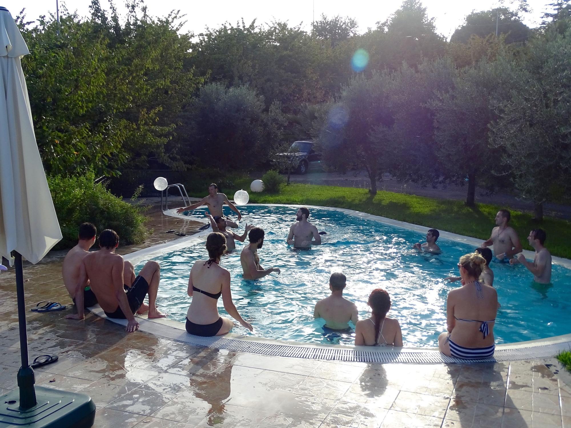 Vista Piscina B&B Dimora dell'Etna