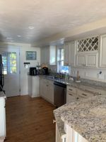 Alquiler Vacacional - Waterfront Cottage in Wareham, MA- Private, Peaceful Getaway near Tabor Academy