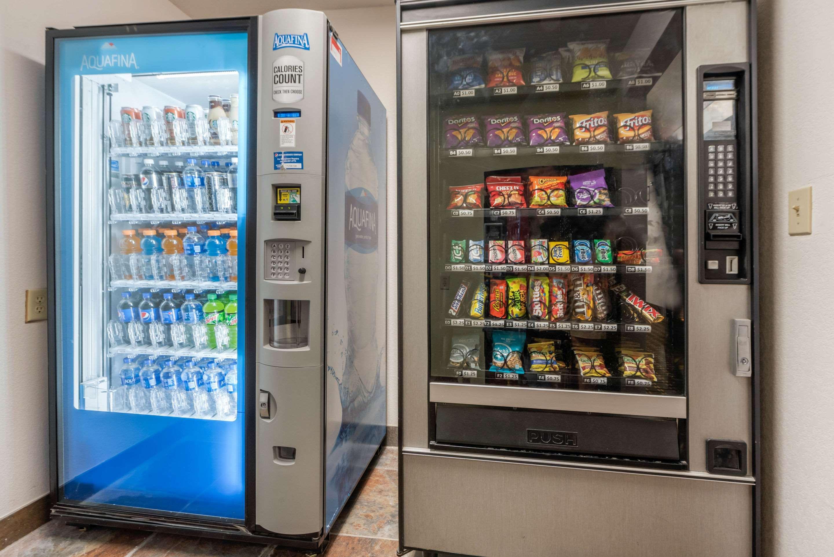 Vista Exterior Quality Inn Suites South Fork