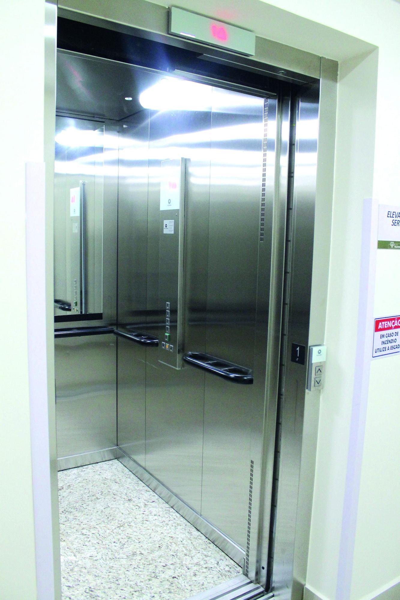 Instalaciones Recreativas Avaré Plaza Hotel Plus