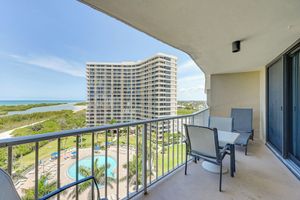 Alquiler Vacacional - Direct Beach Access: Marco Island Resort Condo!