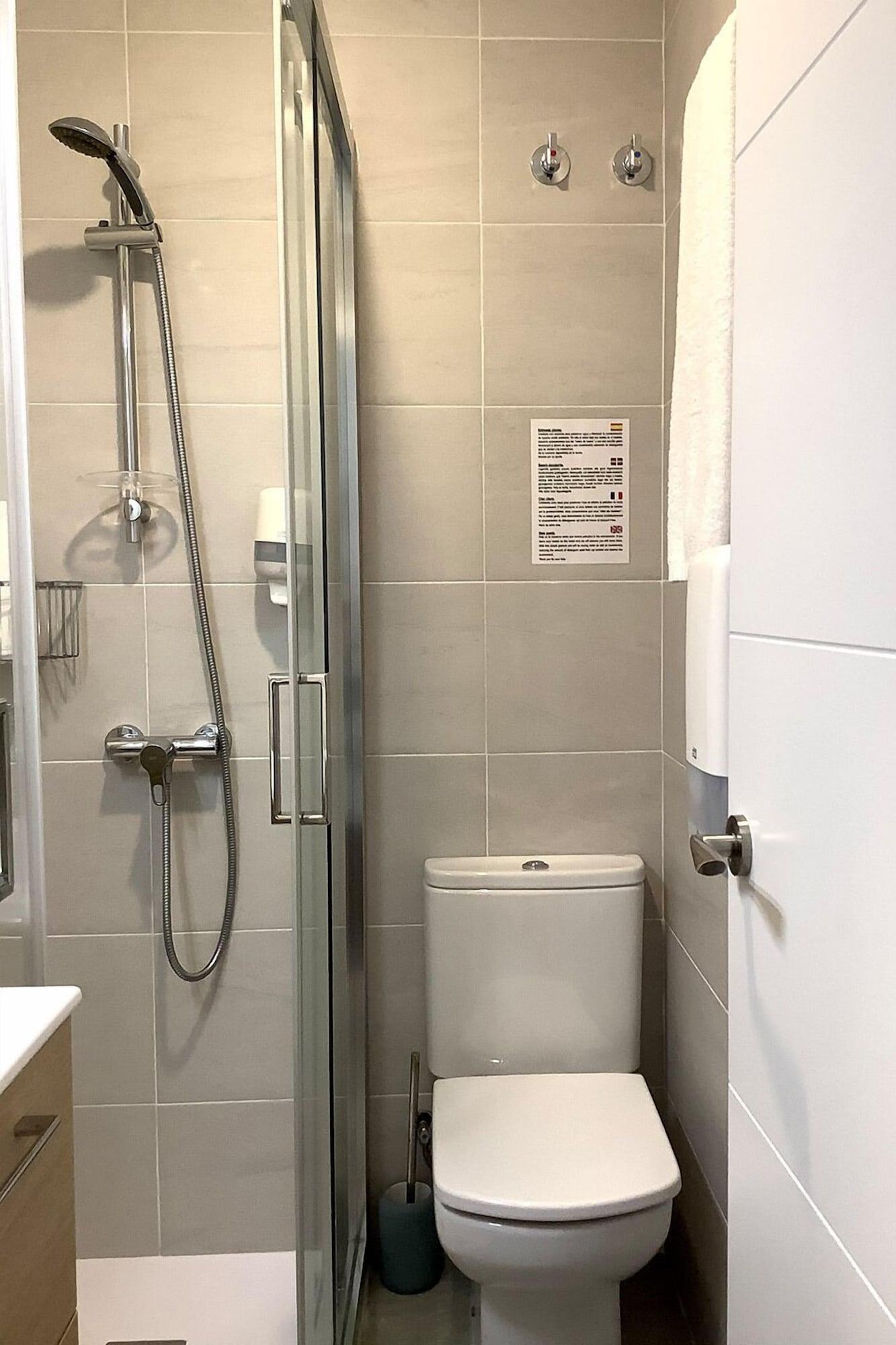 Equipamiento de Habitación Pensión Donostiarra