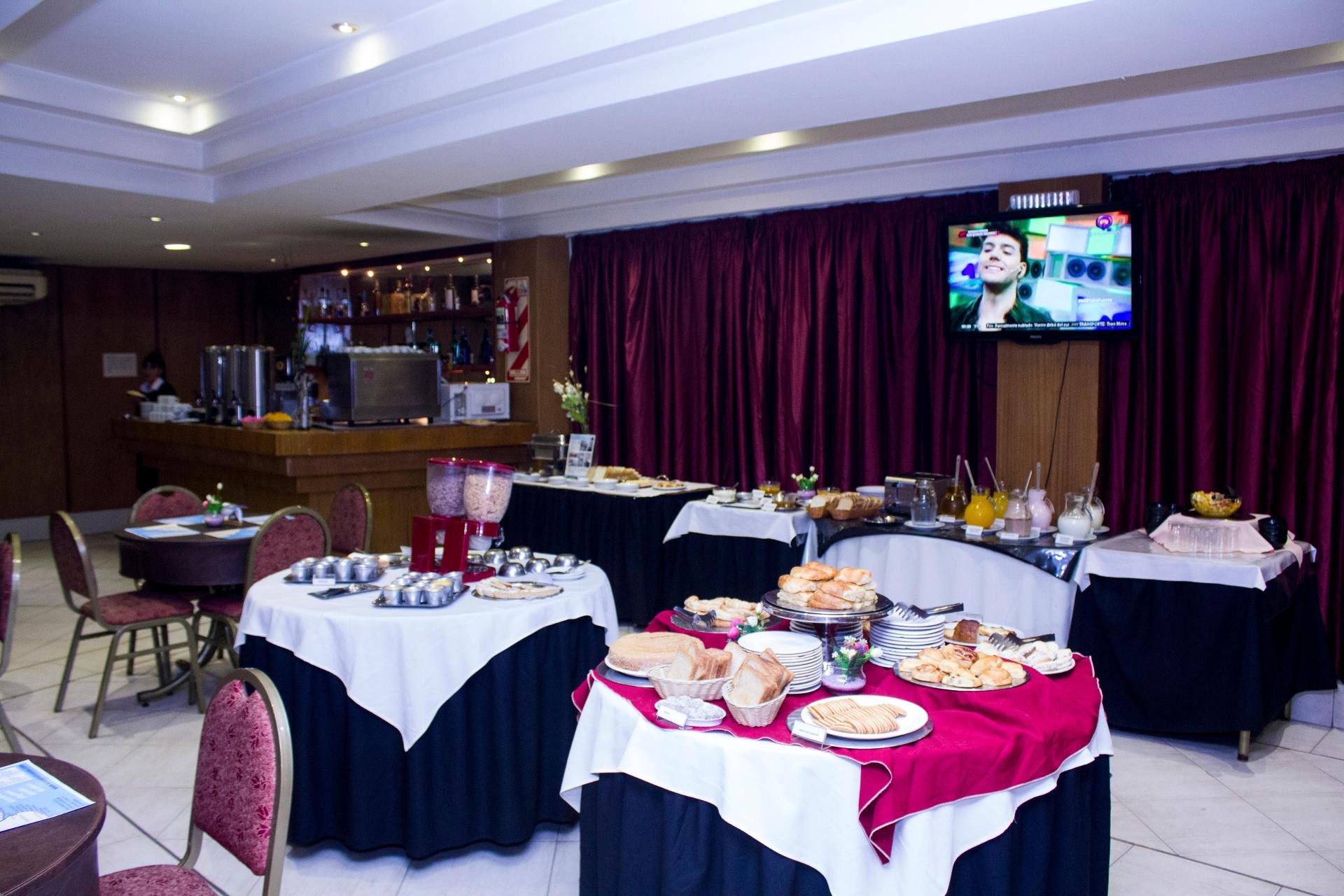 Bar/Salón San Remo City Hotel