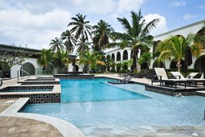 Alojamiento - voco Surfside Aruba