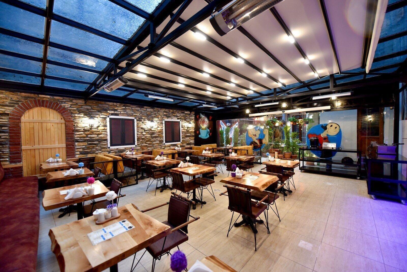 Restaurant Royal Garden Suite and Hotel