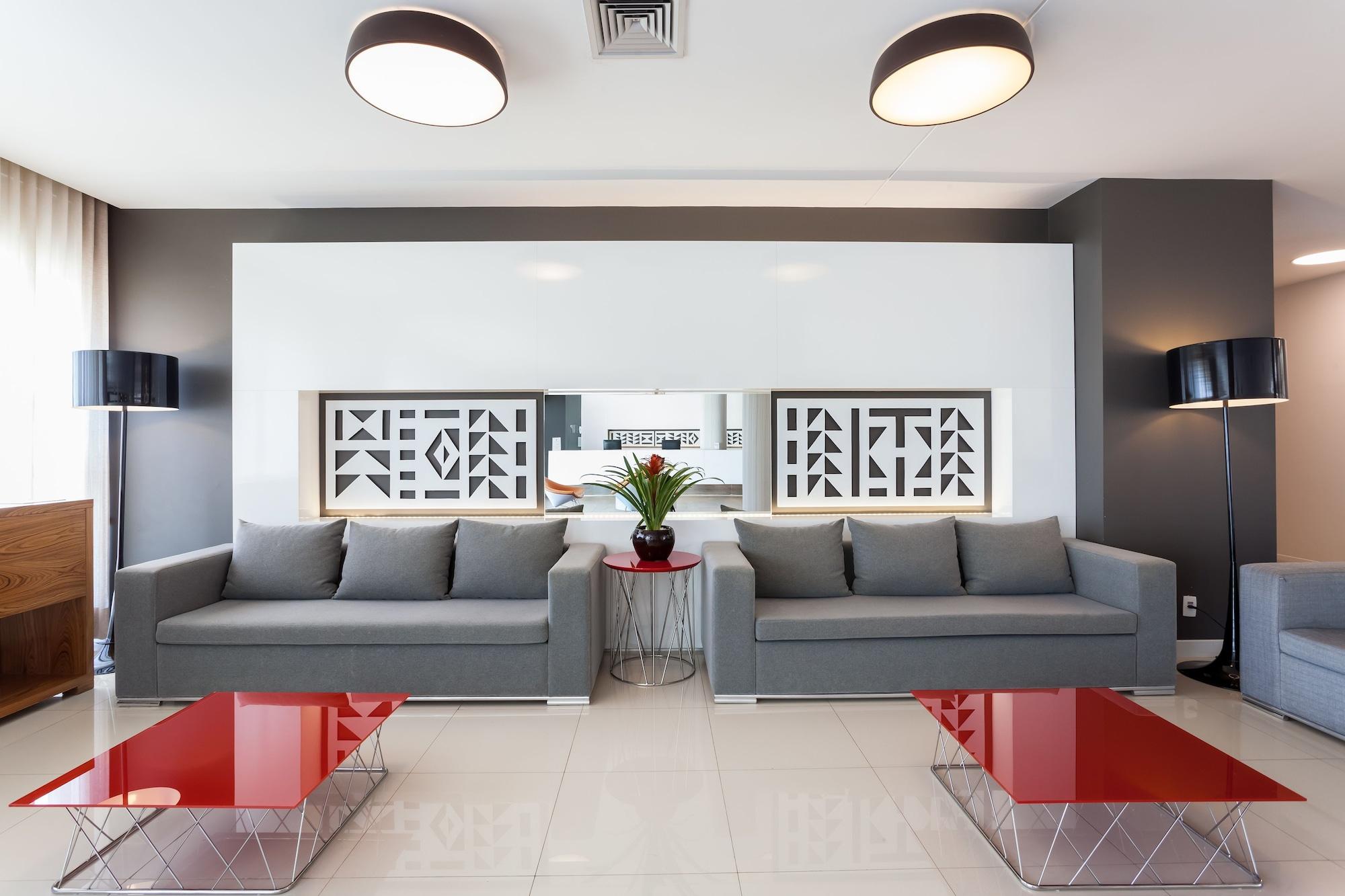 Vista Lobby eSuites Lagoa Santa
