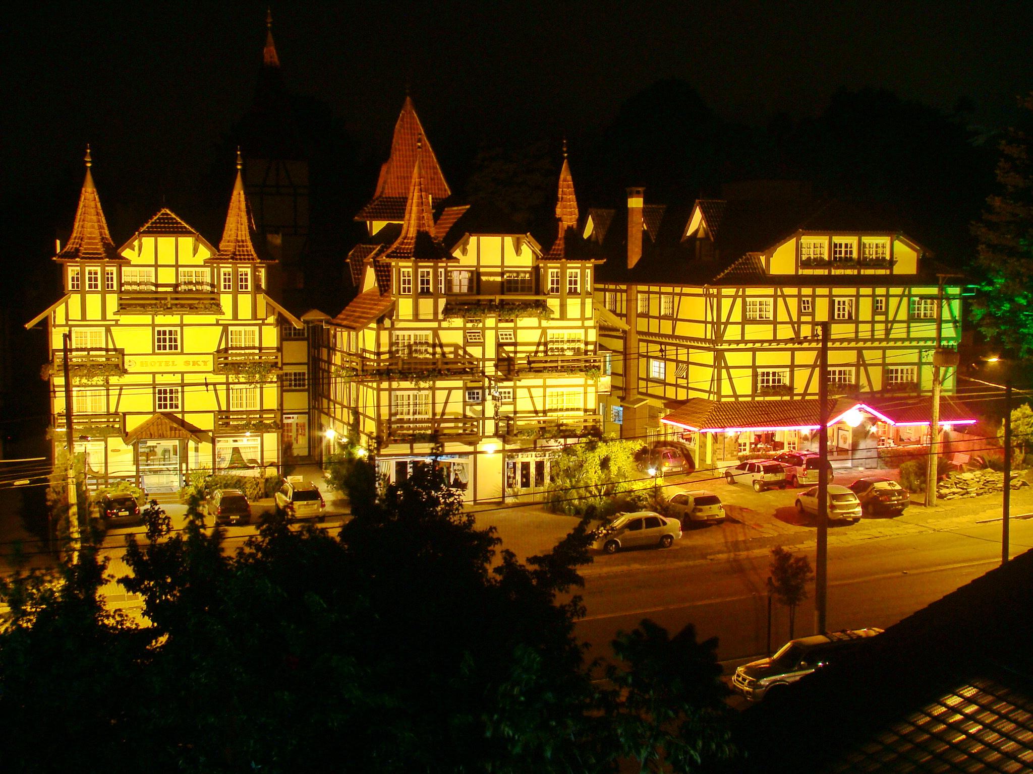 Vista Exterior Hotel Sky