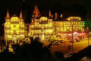 Alojamiento - Hotel Sky