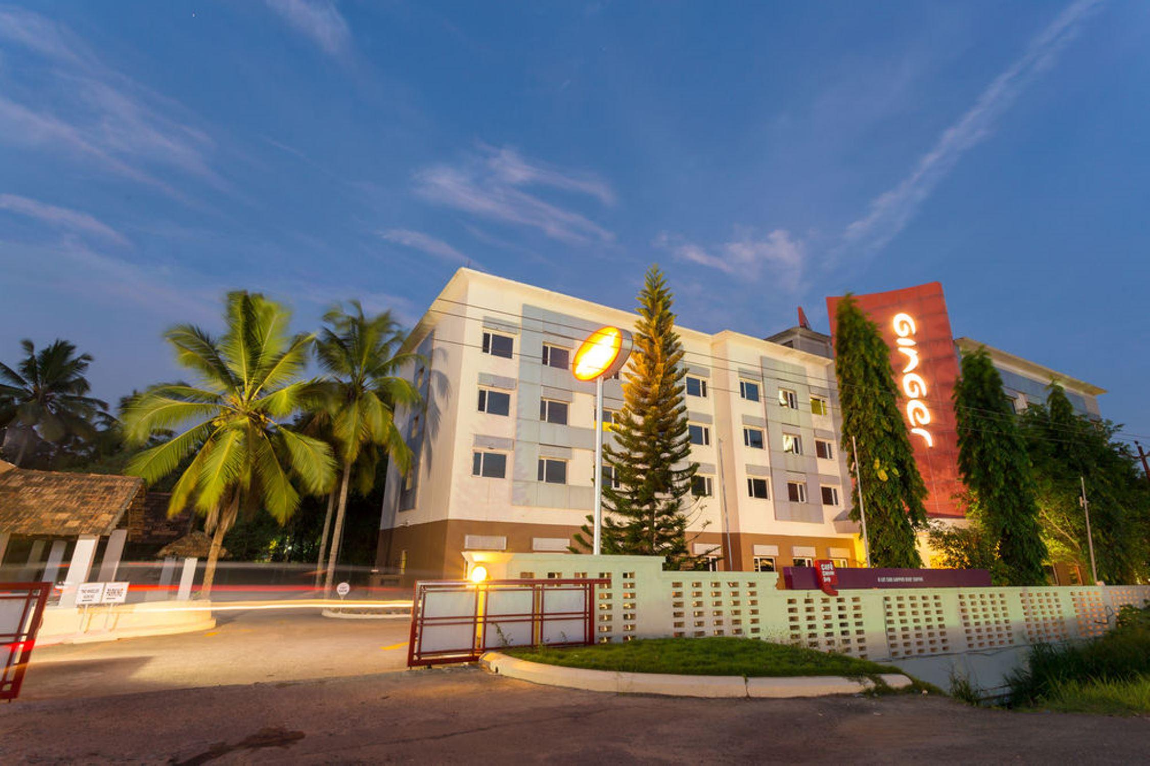 Vista Exterior Ginger Trivandrum