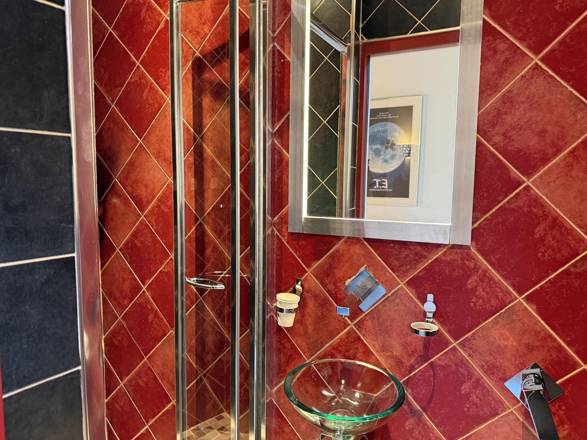 Equipamiento de Habitación Ideal Séjour Cannes, Hôtel de Charme