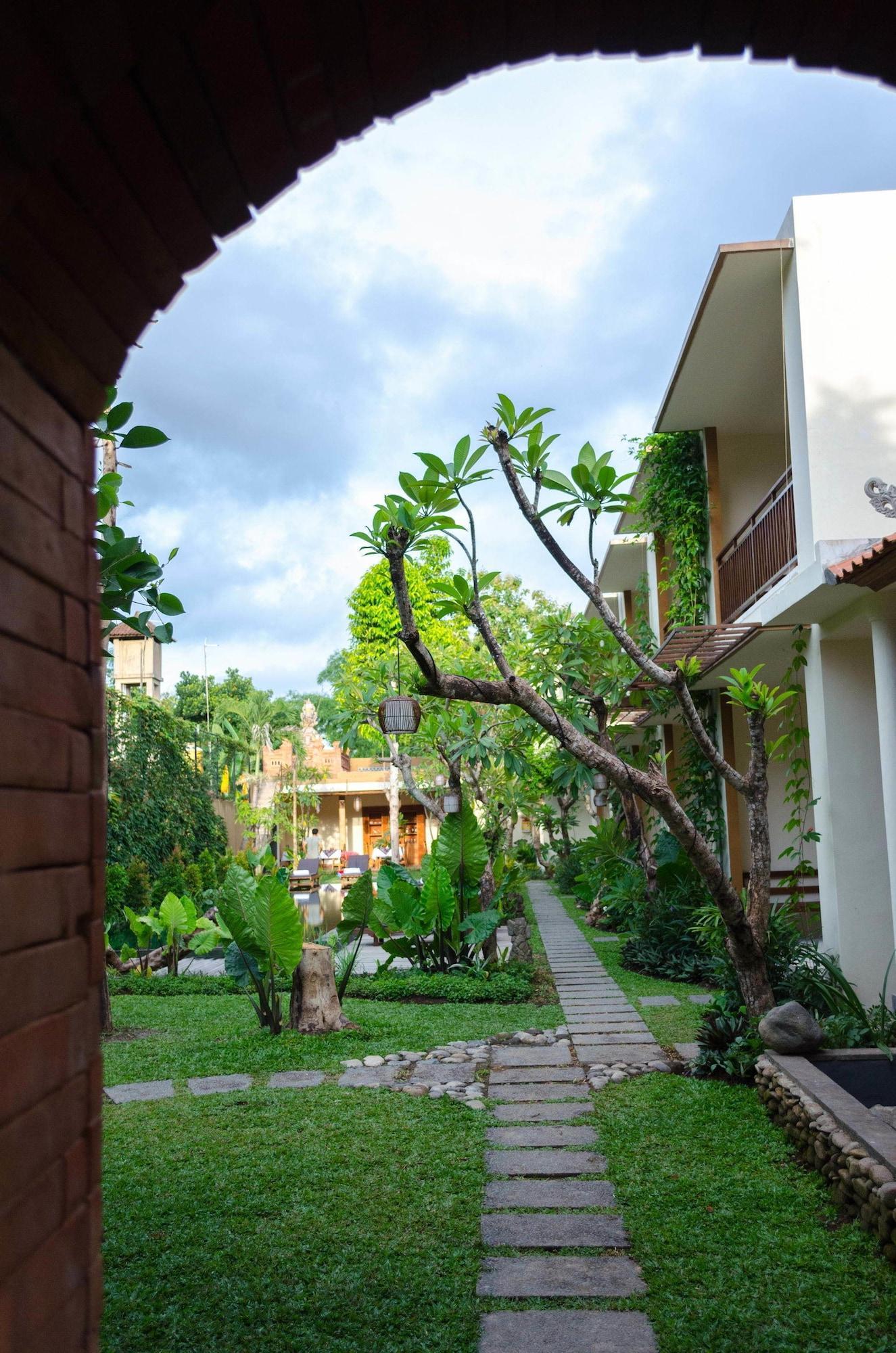 Vista Exterior Sapodilla Ubud