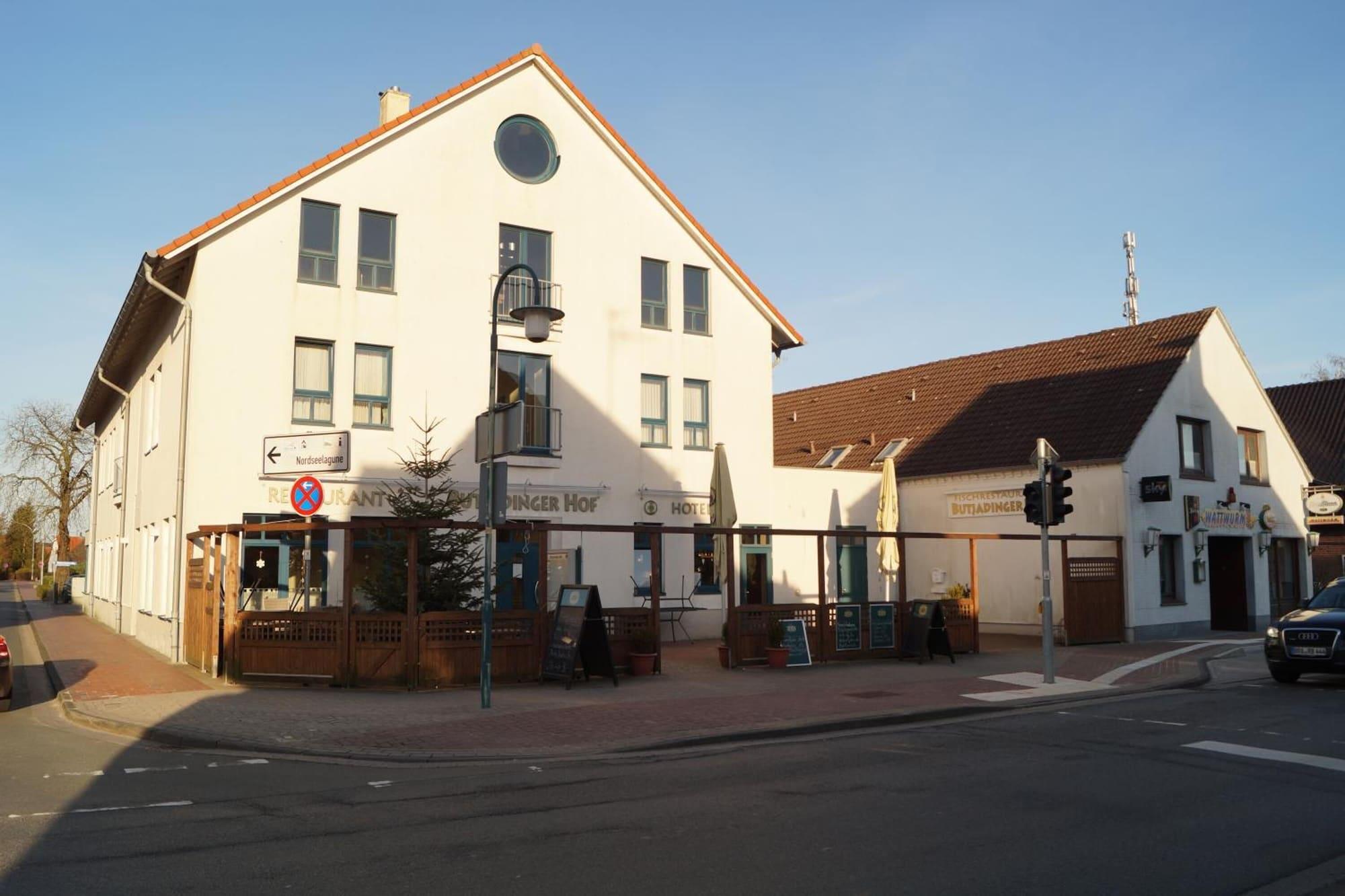 Vista Exterior Hotel Butjadinger Hof