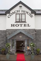 Alojamiento - The Coach House Hotel