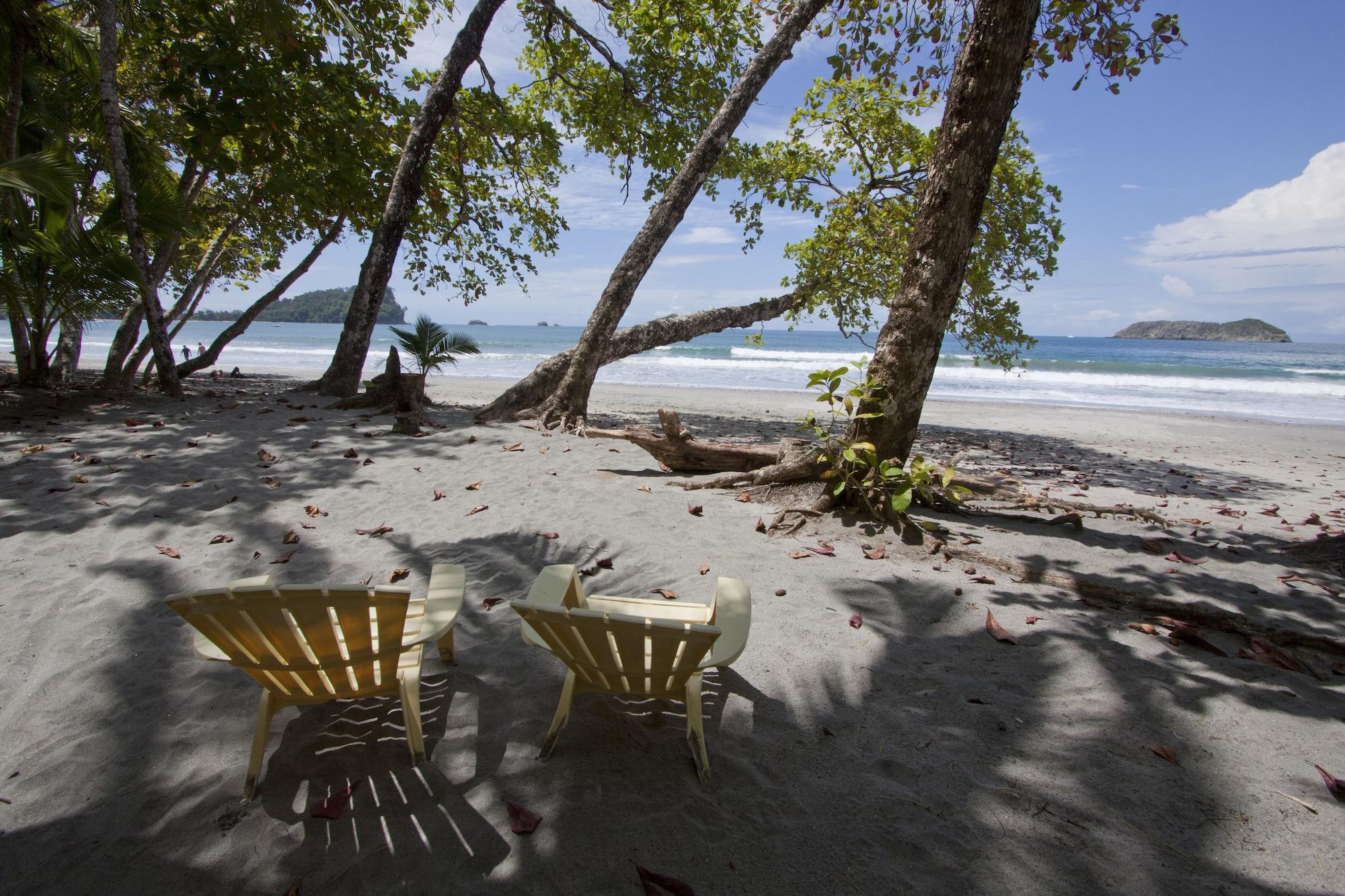 Playa Karahe Beach Hotel