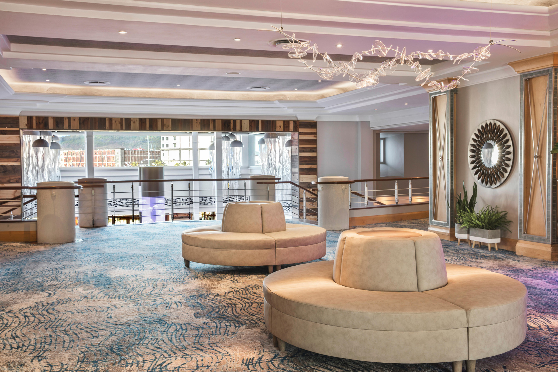 Vista Lobby Le Suffren Hotel & Marina