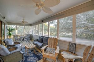 Alquiler Vacacional - Outer Banks Retreat - Walk to Beach!