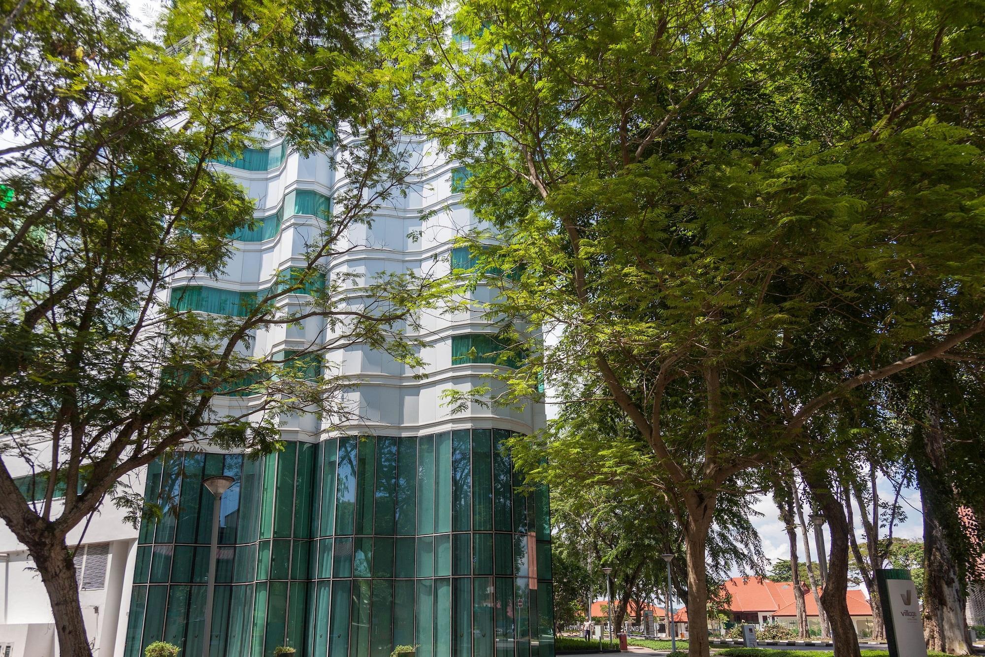 Vista Exterior Village Hotel Changi by Far East Hospitality
