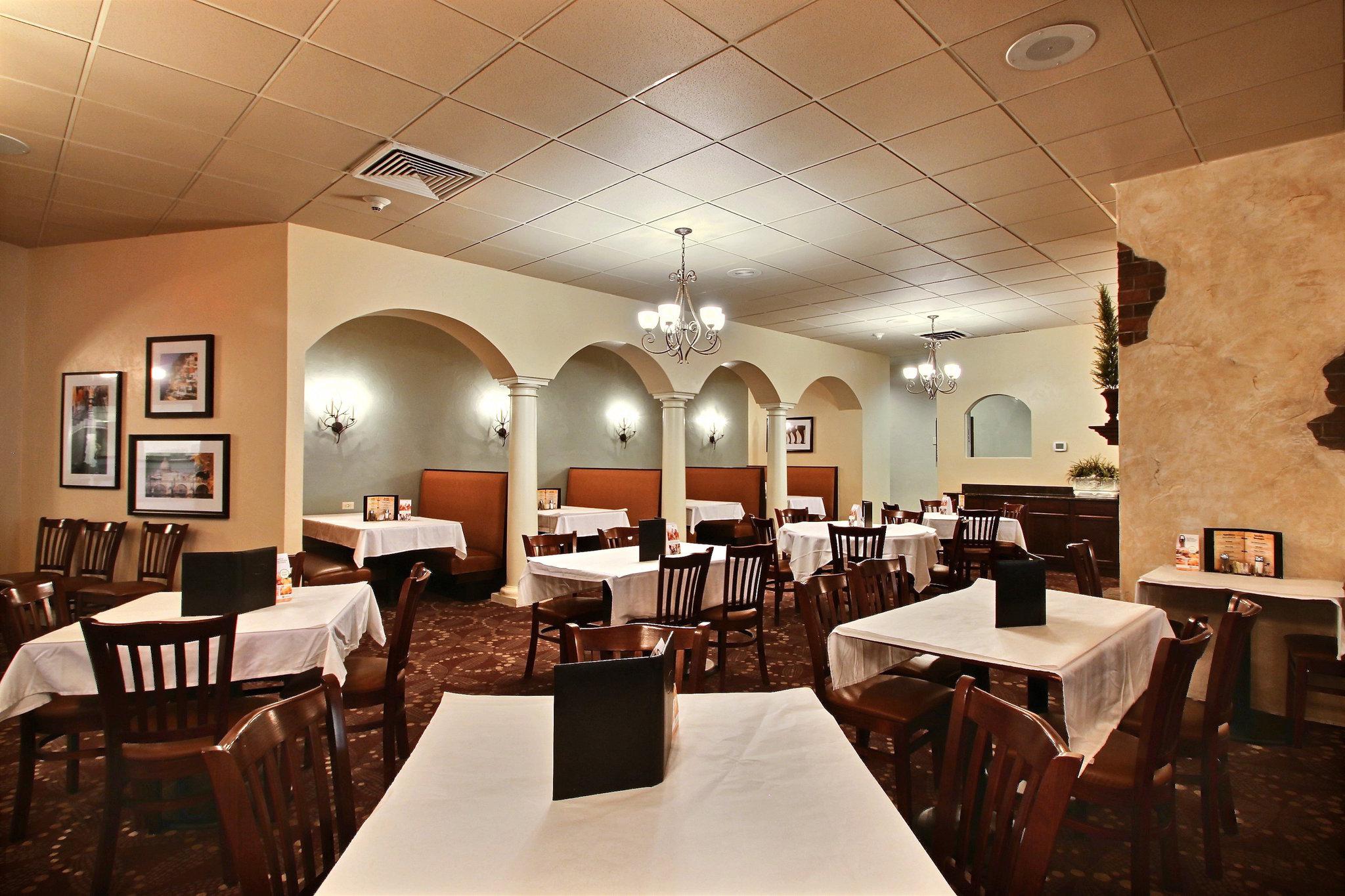 Restaurant Radisson Hotel and Conference Center Fond du Lac
