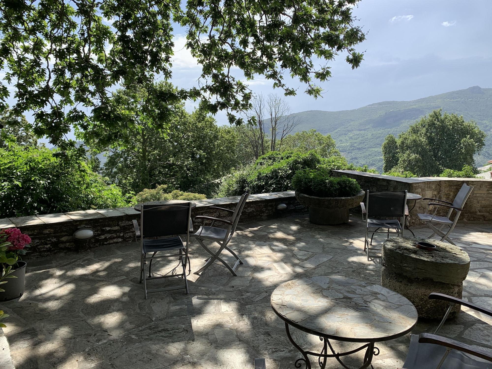 Vista Exterior Palio Eleotrivio Guesthouse