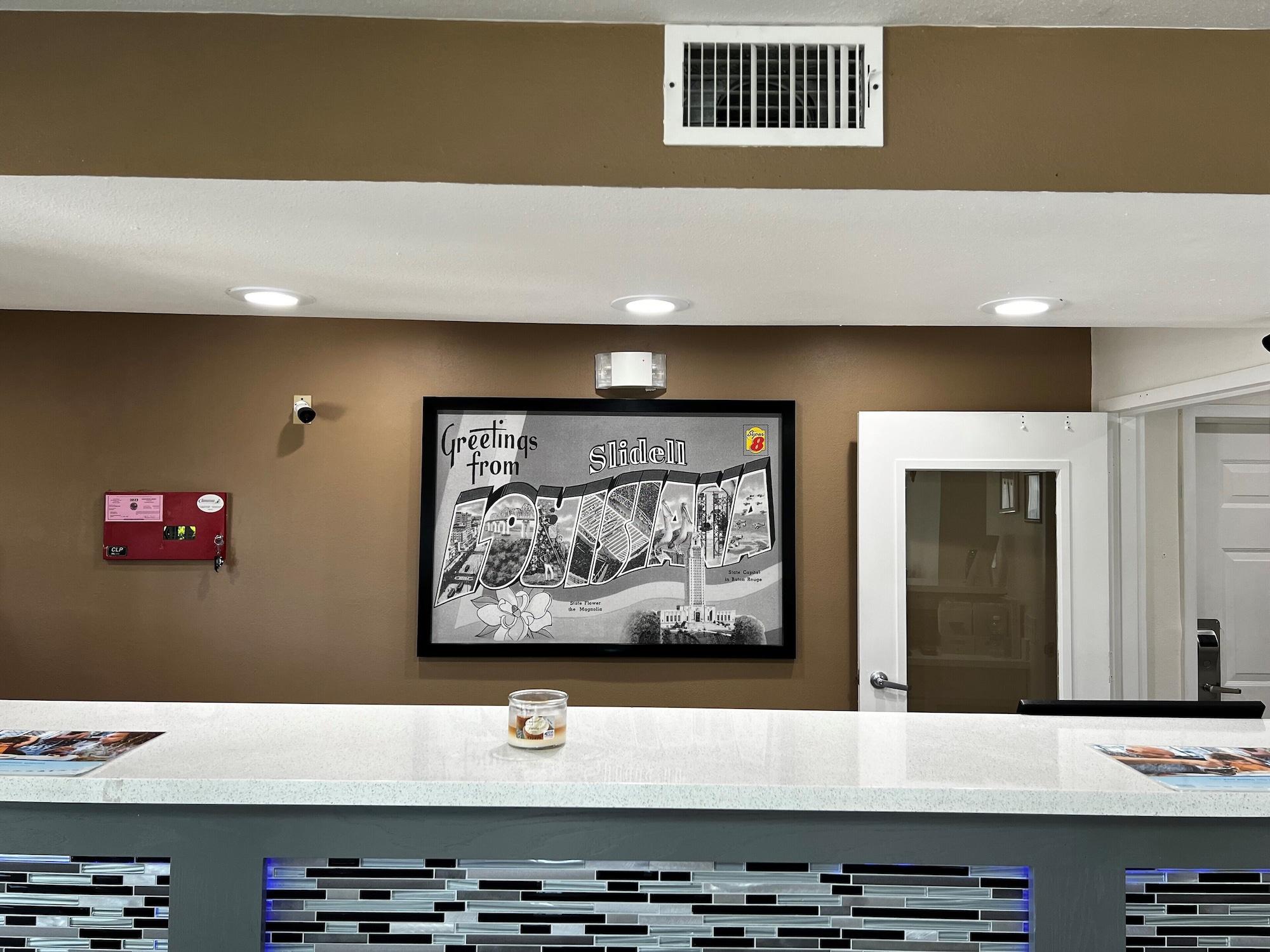 Vista Lobby Super 8 by Wyndham Slidell