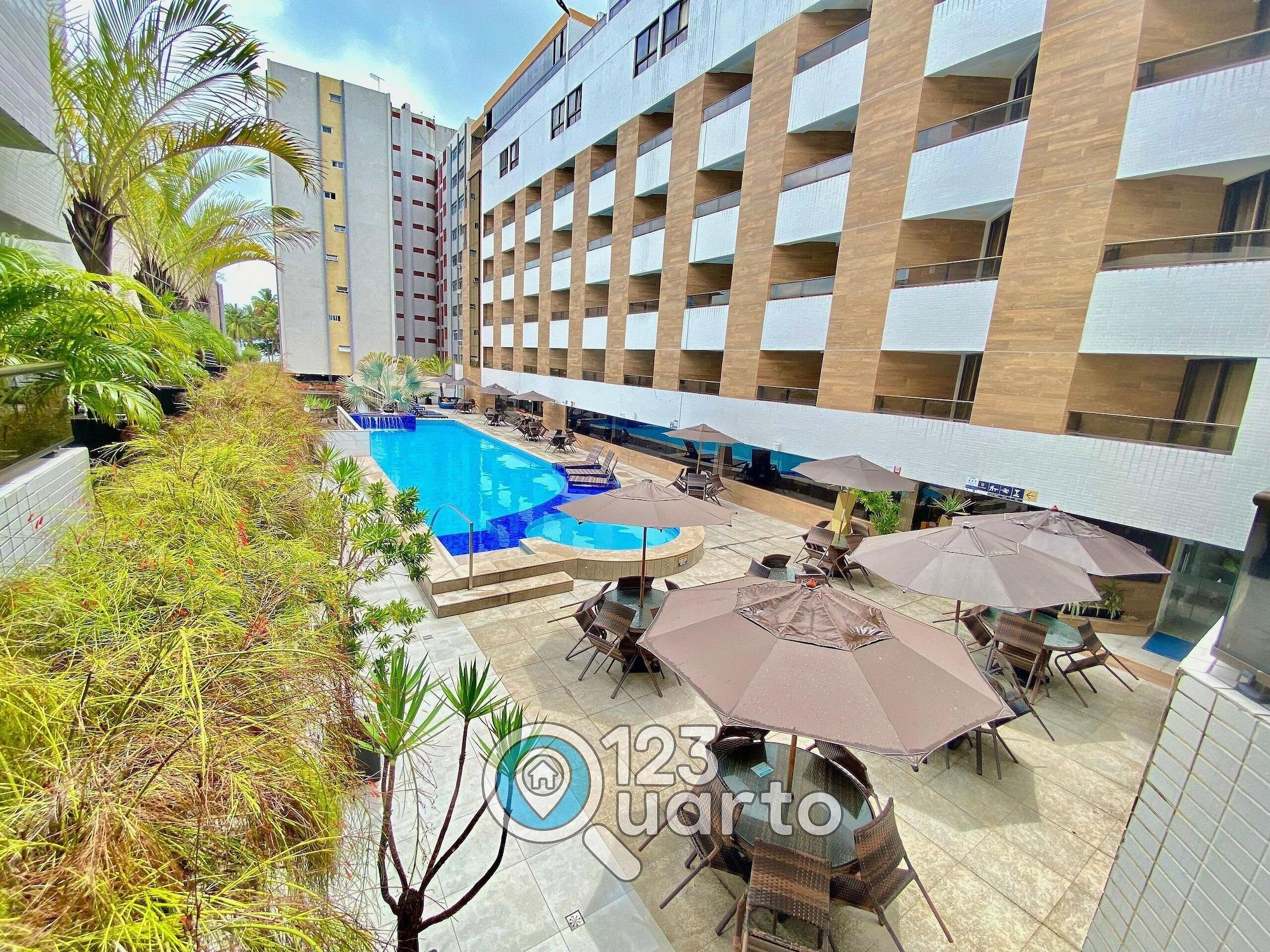 Vista Piscina Gold Flat Cabo Branco by 123Quarto Hospedagem