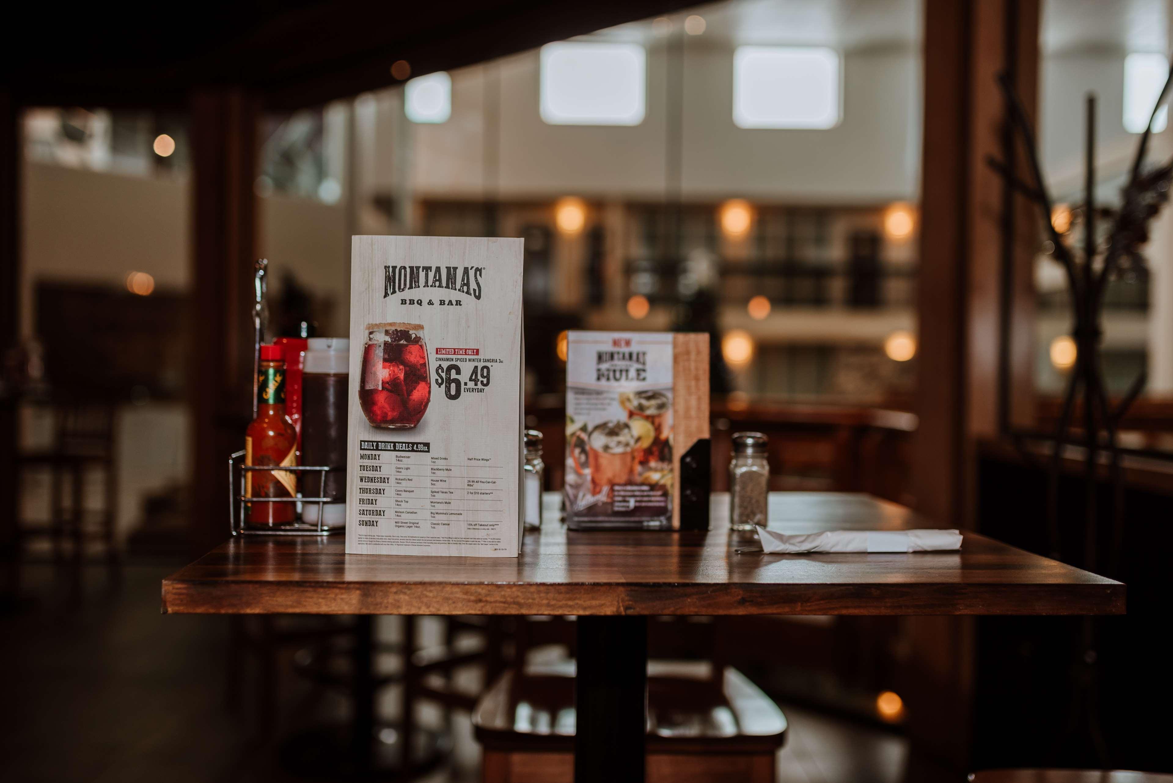 Restaurant Coast Nisku Inn & Conference Centre